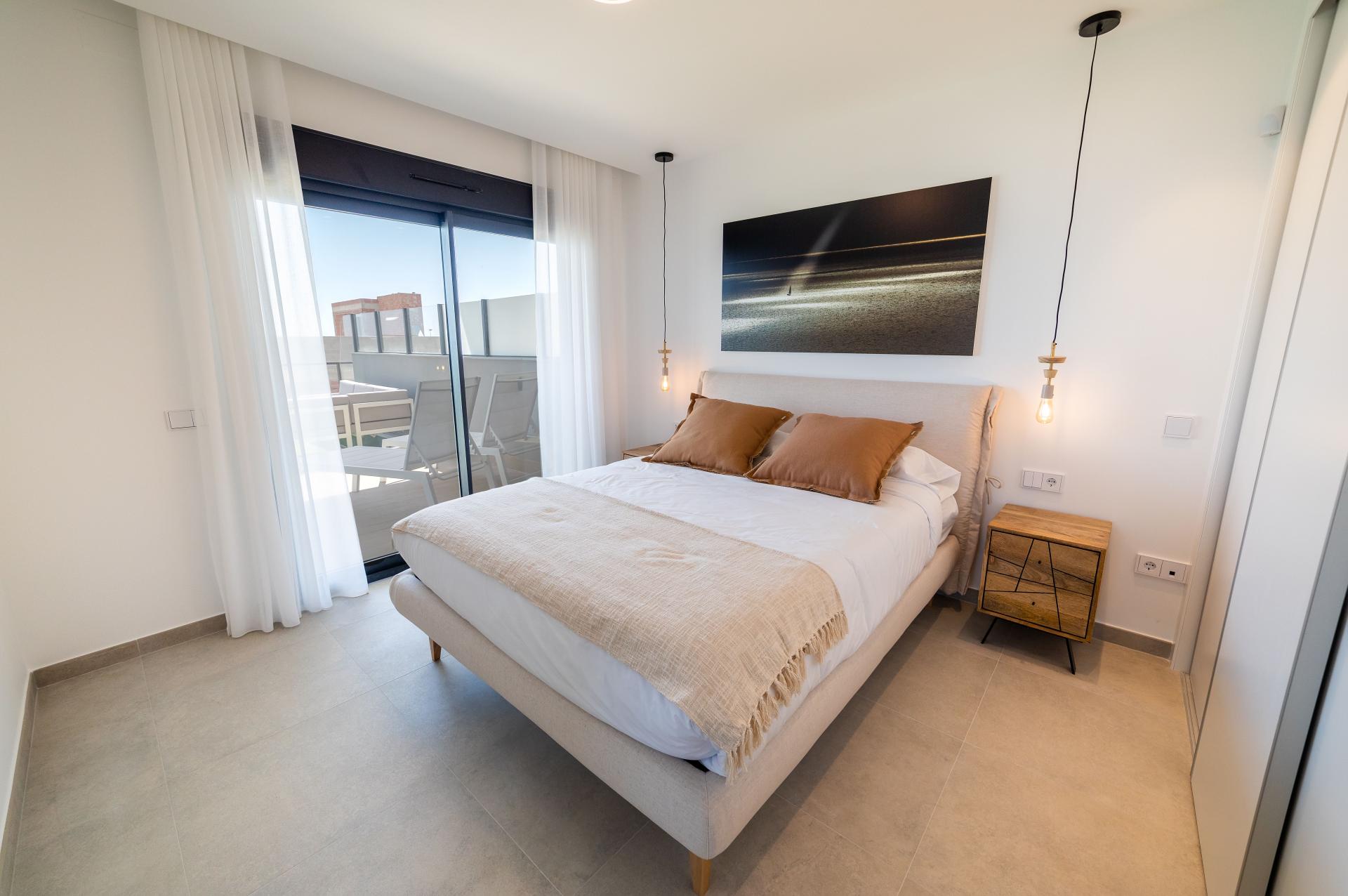 3 bedroom Apartment with garden in Gran Alacant in Medvilla Spanje