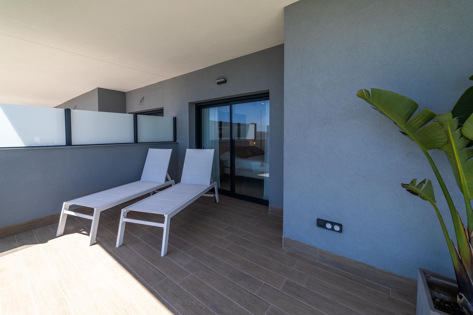 3 bedroom Apartment with garden in Gran Alacant in Medvilla Spanje