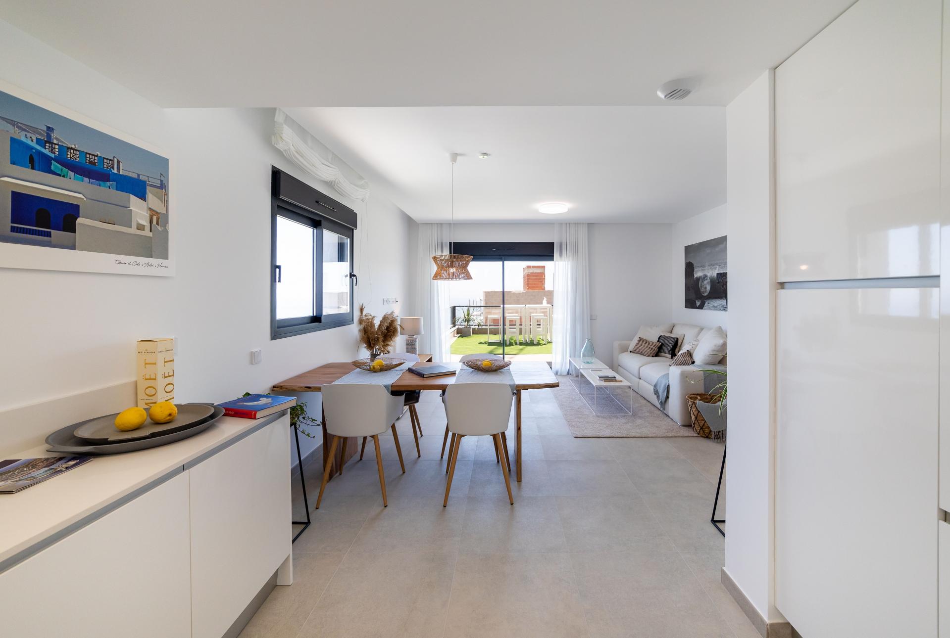 3 bedroom Apartment with garden in Gran Alacant in Medvilla Spanje
