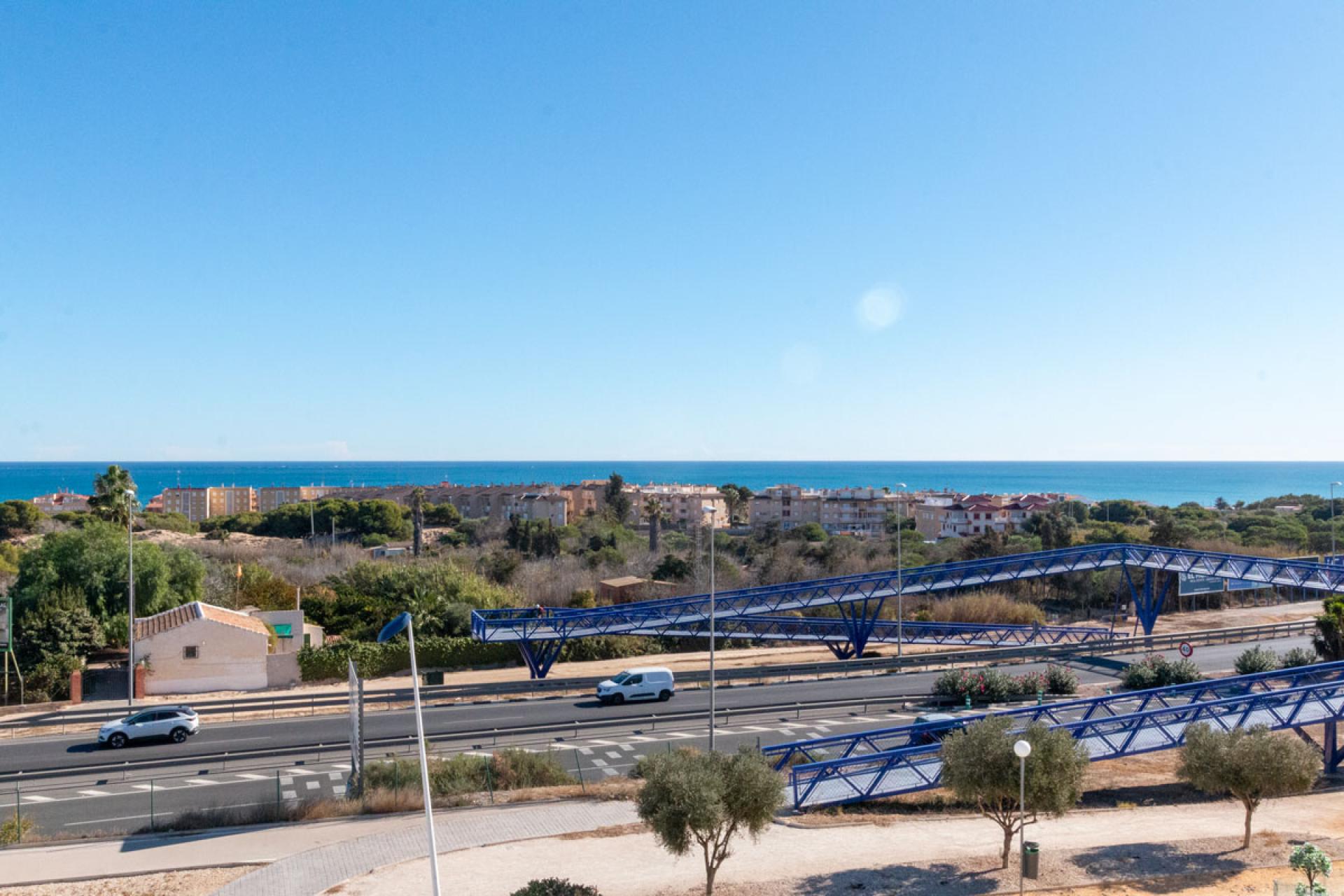 3 bedroom Apartments - solarium in Guardamar del Segura in Medvilla Spanje