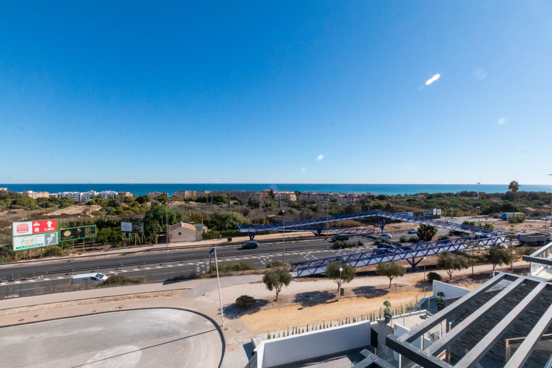 3 bedroom Apartments - solarium in Guardamar del Segura in Medvilla Spanje