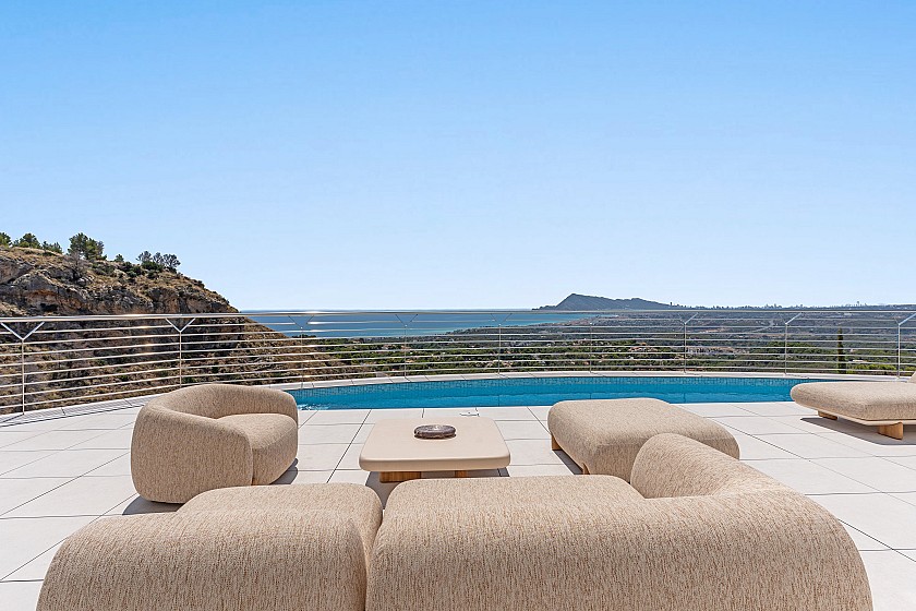 4 bedroom Villa in Altea