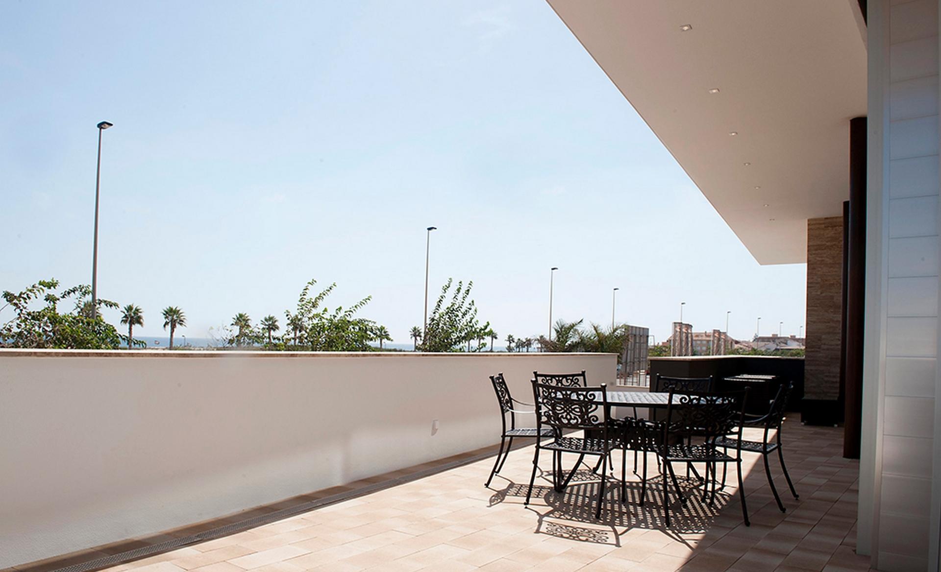 7 bedroom Villa in Torre de la Horadada in Medvilla Spanje