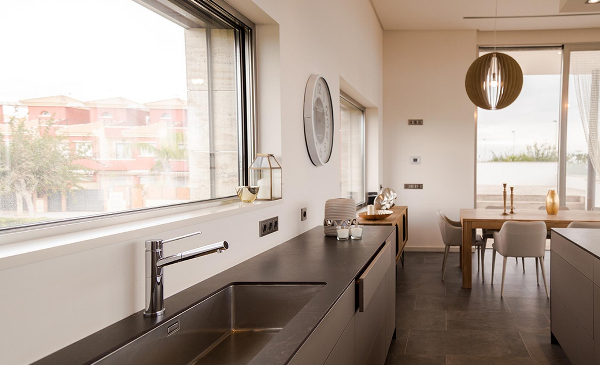 7 bedroom Villa in Torre de la Horadada in Medvilla Spanje