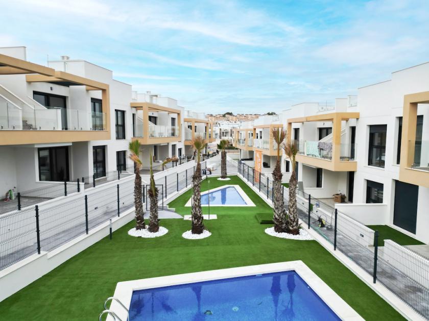 2 bedroom Apartment with garden in Villamartin - Orihuela Costa in Medvilla Spanje