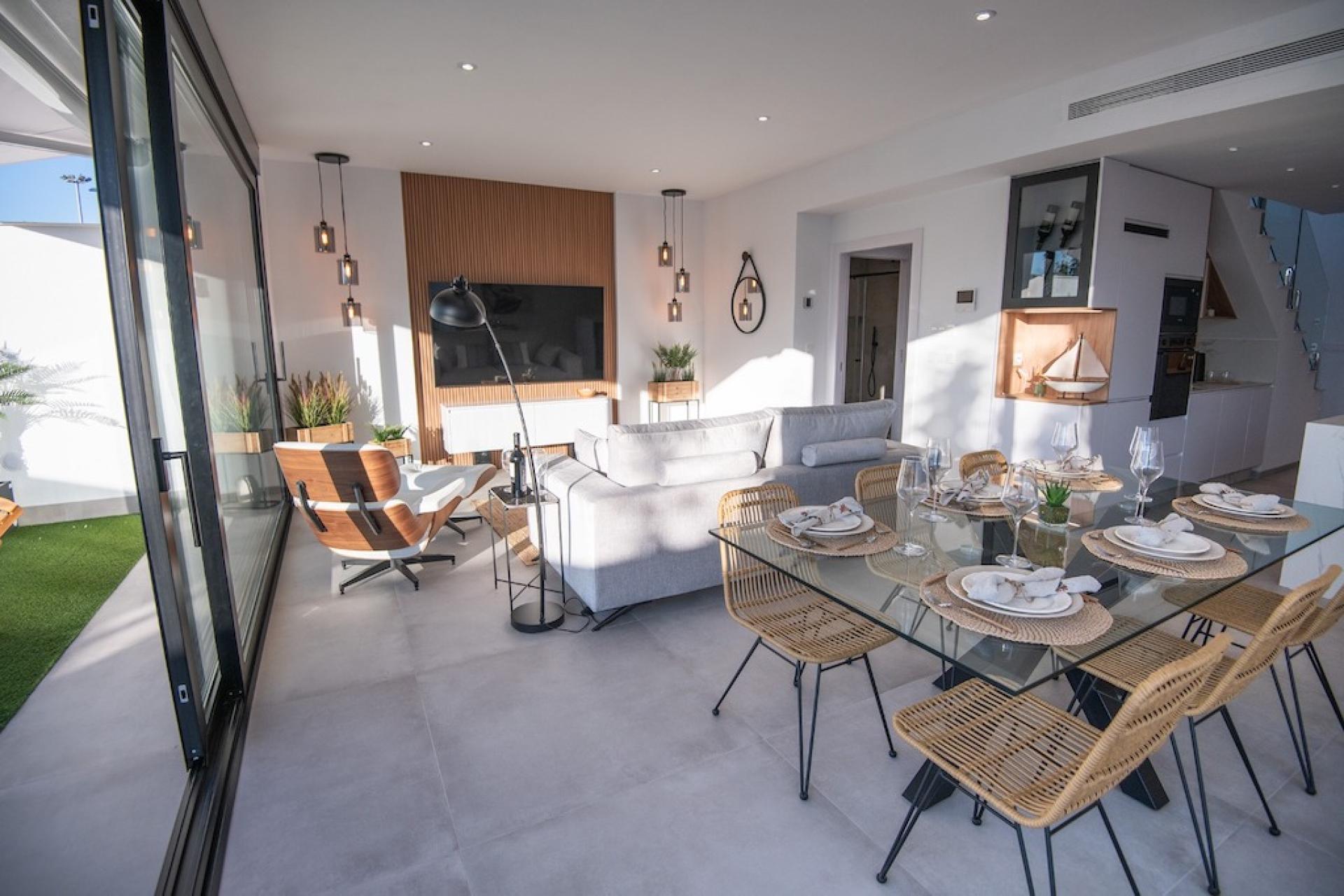3 bedroom Villa in Santiago de la Ribera in Medvilla Spanje