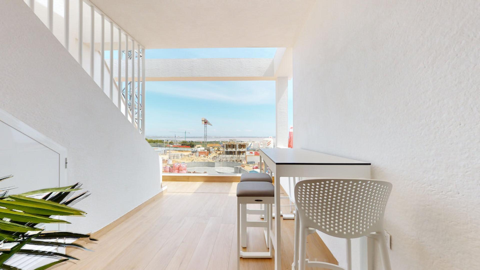 2 bedroom Apartments - solarium in Torrevieja in Medvilla Spanje