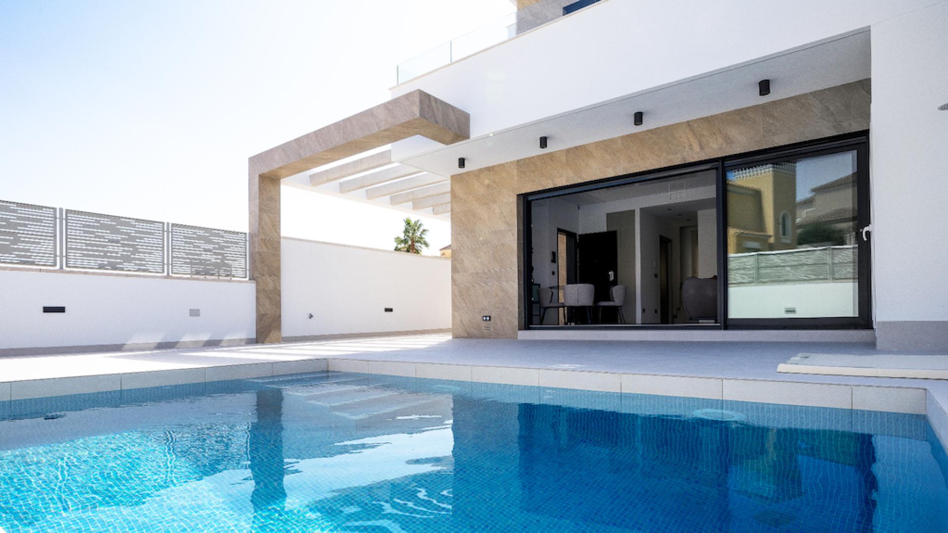 3 bedroom Villa in San Miguel de Salinas in Medvilla Spanje