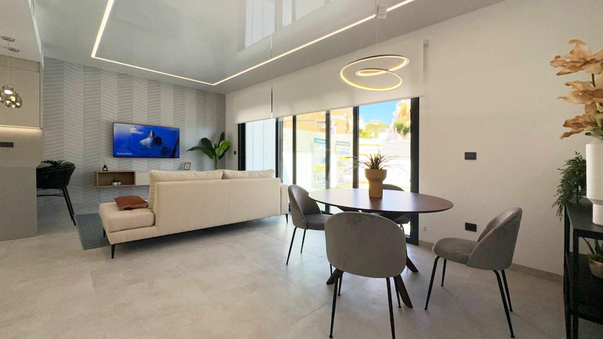 3 bedroom Villa in San Miguel de Salinas in Medvilla Spanje