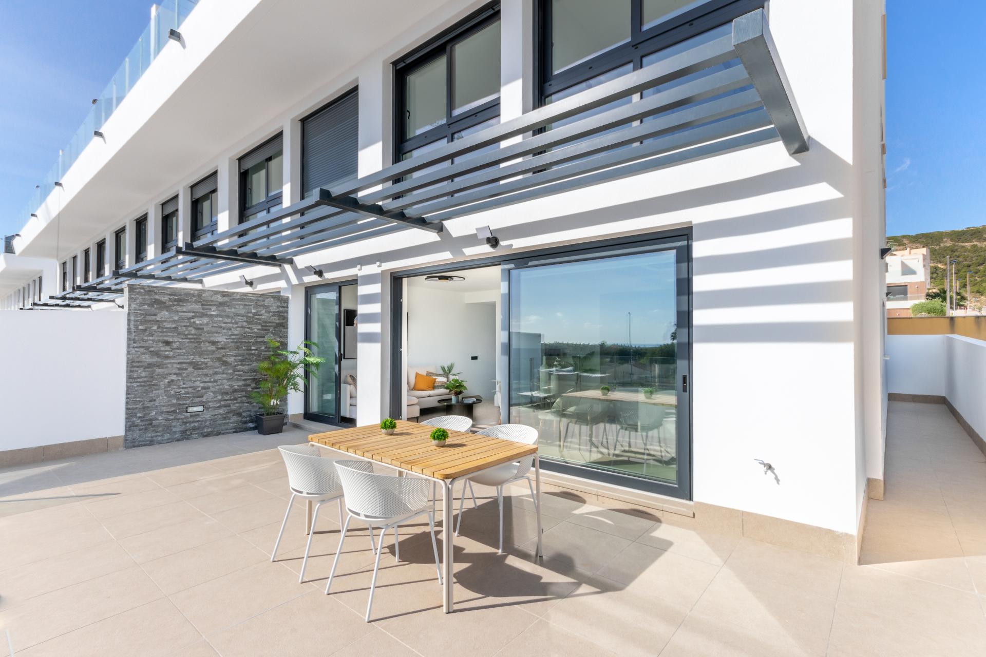 3 bedroom Apartment with terrace in Guardamar del Segura in Medvilla Spanje