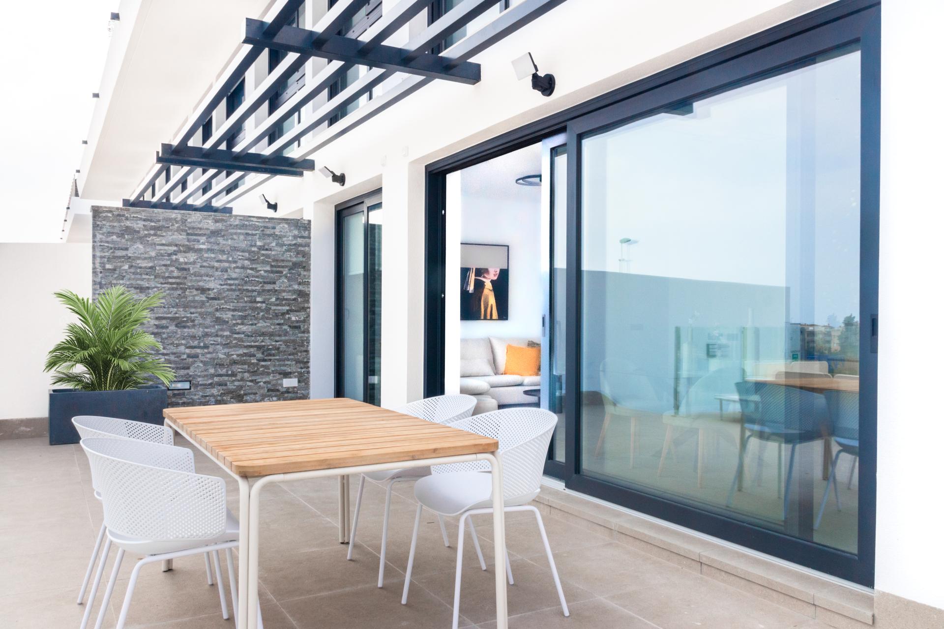 3 bedroom Apartment with terrace in Guardamar del Segura in Medvilla Spanje