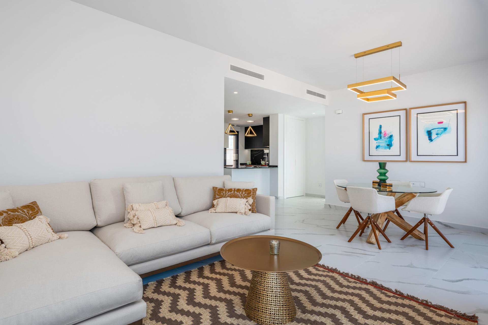 2 bedroom Apartments - solarium in San Miguel de Salinas in Medvilla Spanje