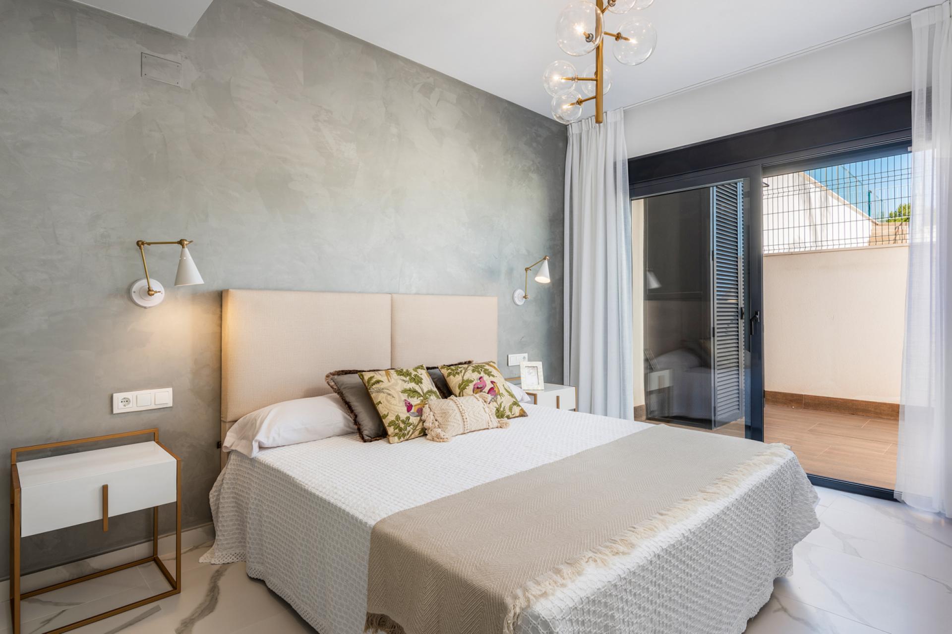 2 bedroom Apartments - solarium in San Miguel de Salinas in Medvilla Spanje
