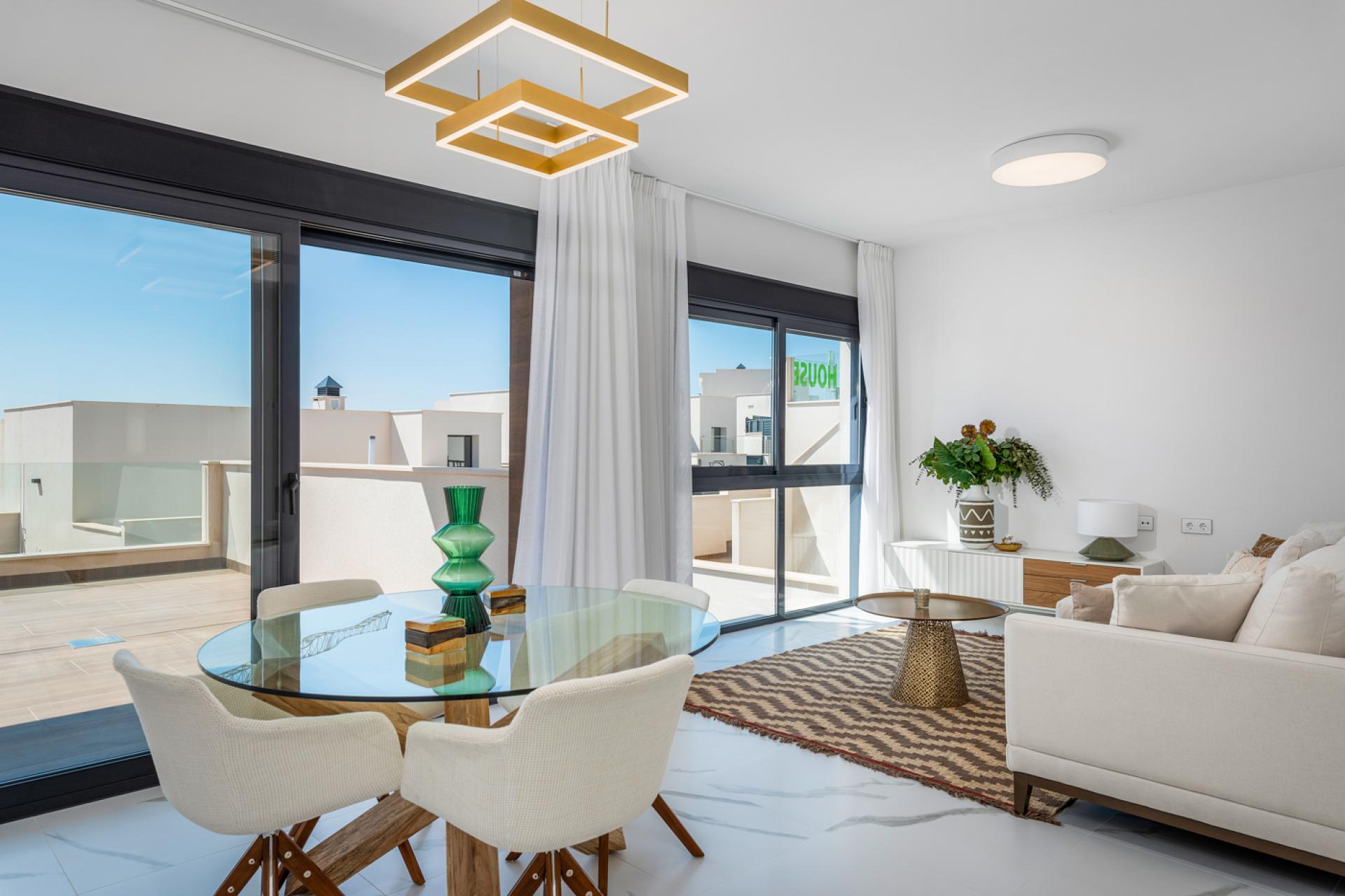 2 bedroom Apartments - solarium in San Miguel de Salinas in Medvilla Spanje