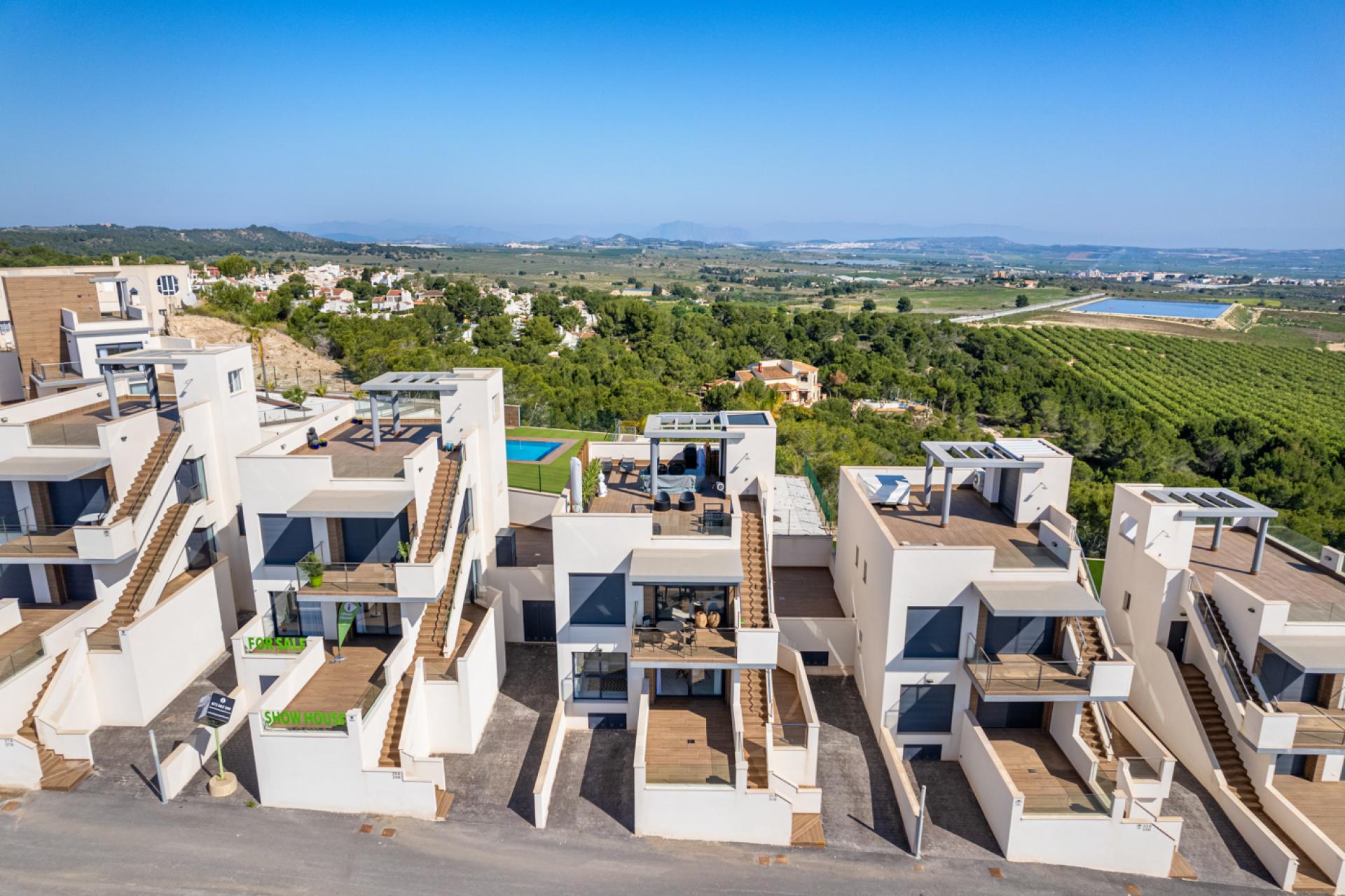 2 bedroom Apartments - solarium in San Miguel de Salinas in Medvilla Spanje