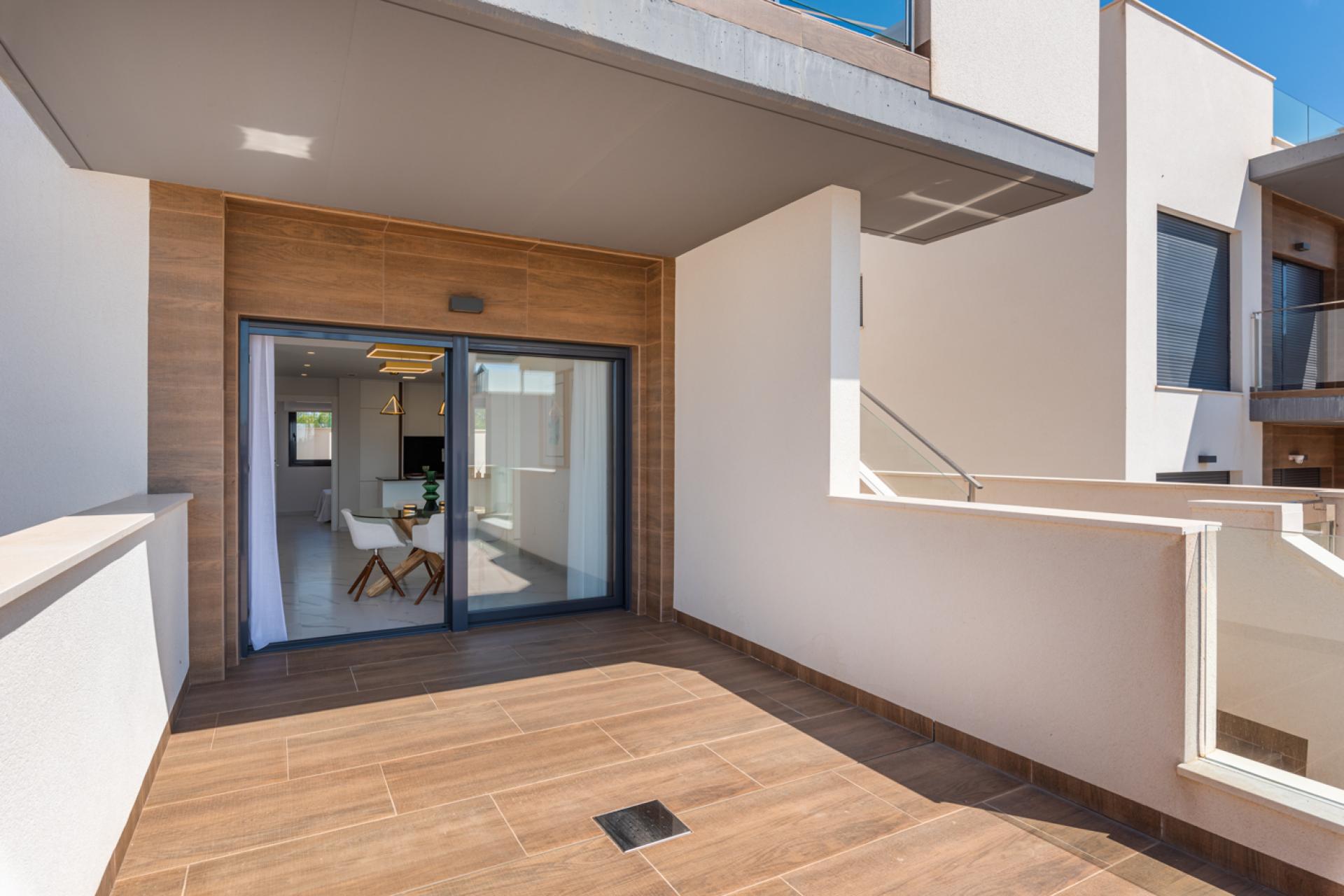 2 bedroom Apartments - solarium in San Miguel de Salinas in Medvilla Spanje