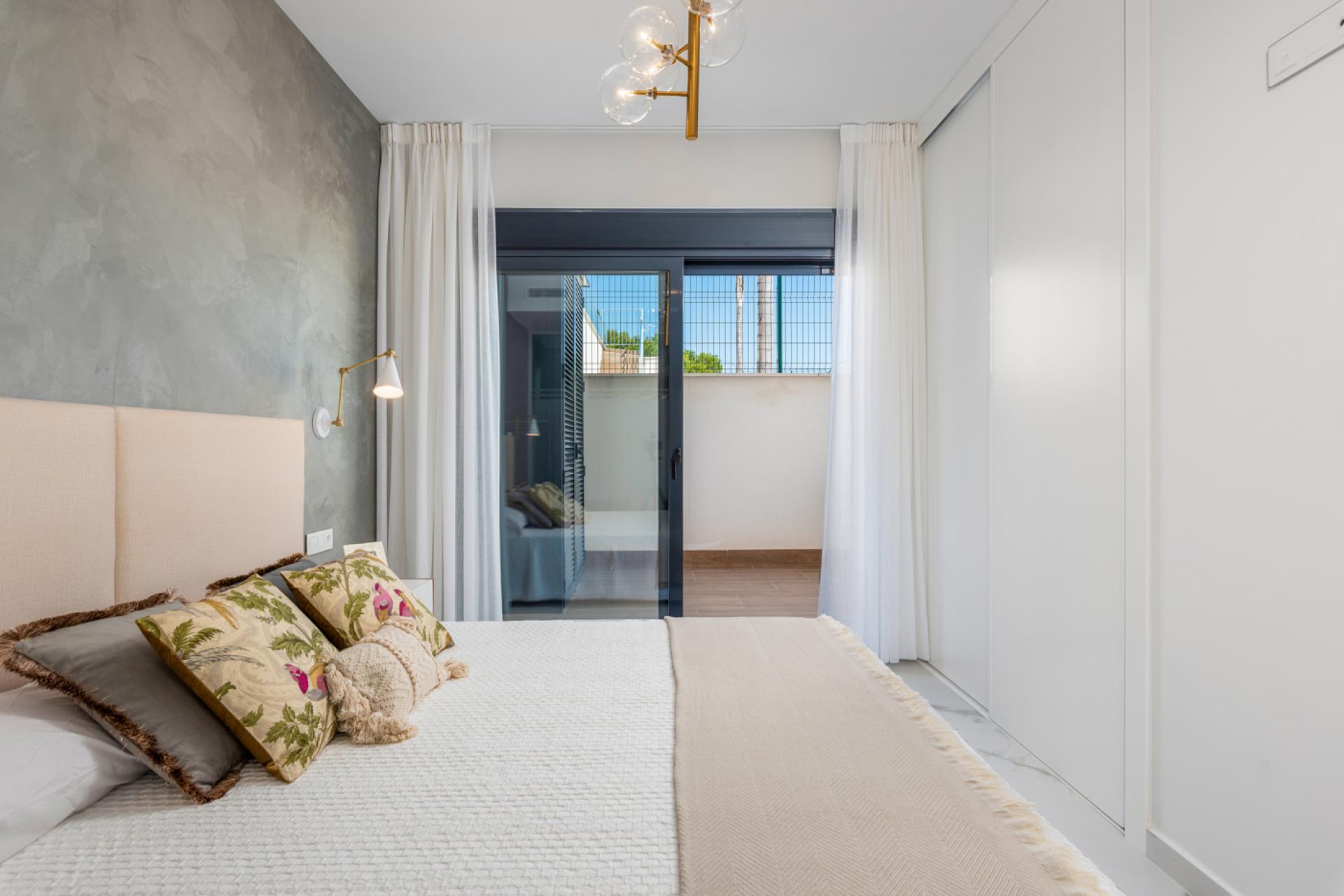 2 bedroom Apartments - solarium in San Miguel de Salinas in Medvilla Spanje