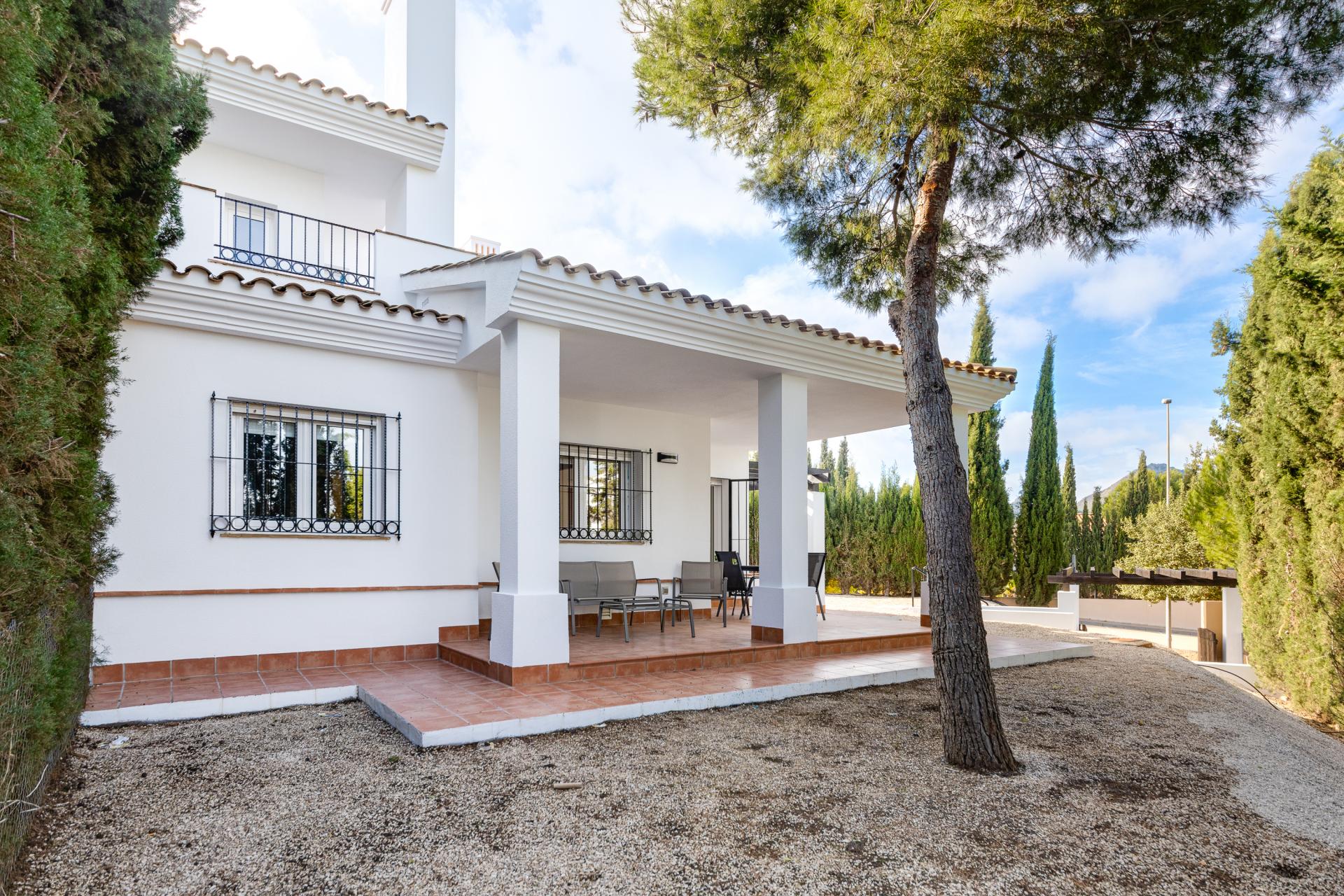 Semi-detached villa with a Spanish touch in Los Altos de las Palas ( Murcia ) in Medvilla Spanje