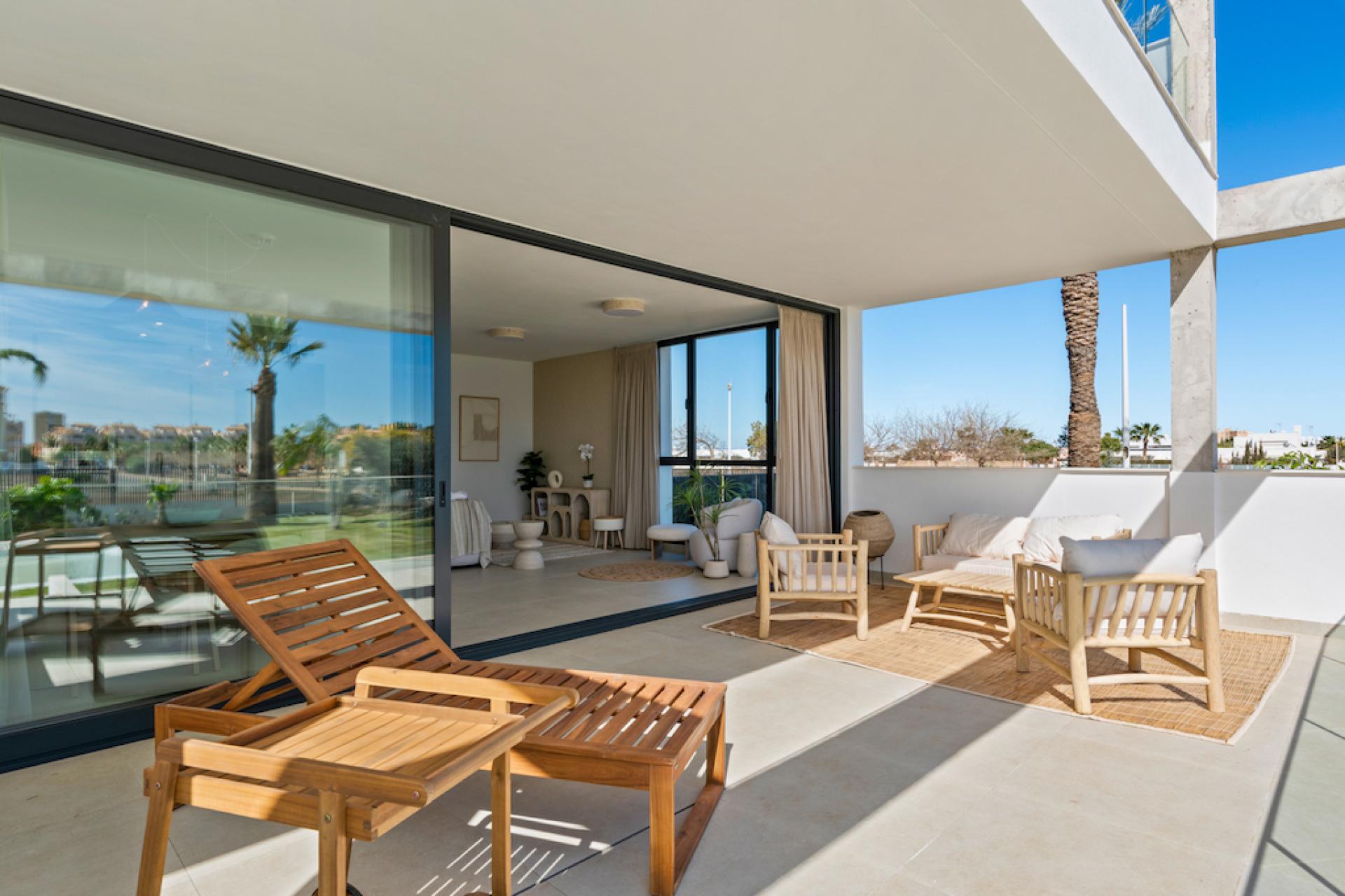 2 bedroom Apartment with terrace in Mar de Cristal in Medvilla Spanje