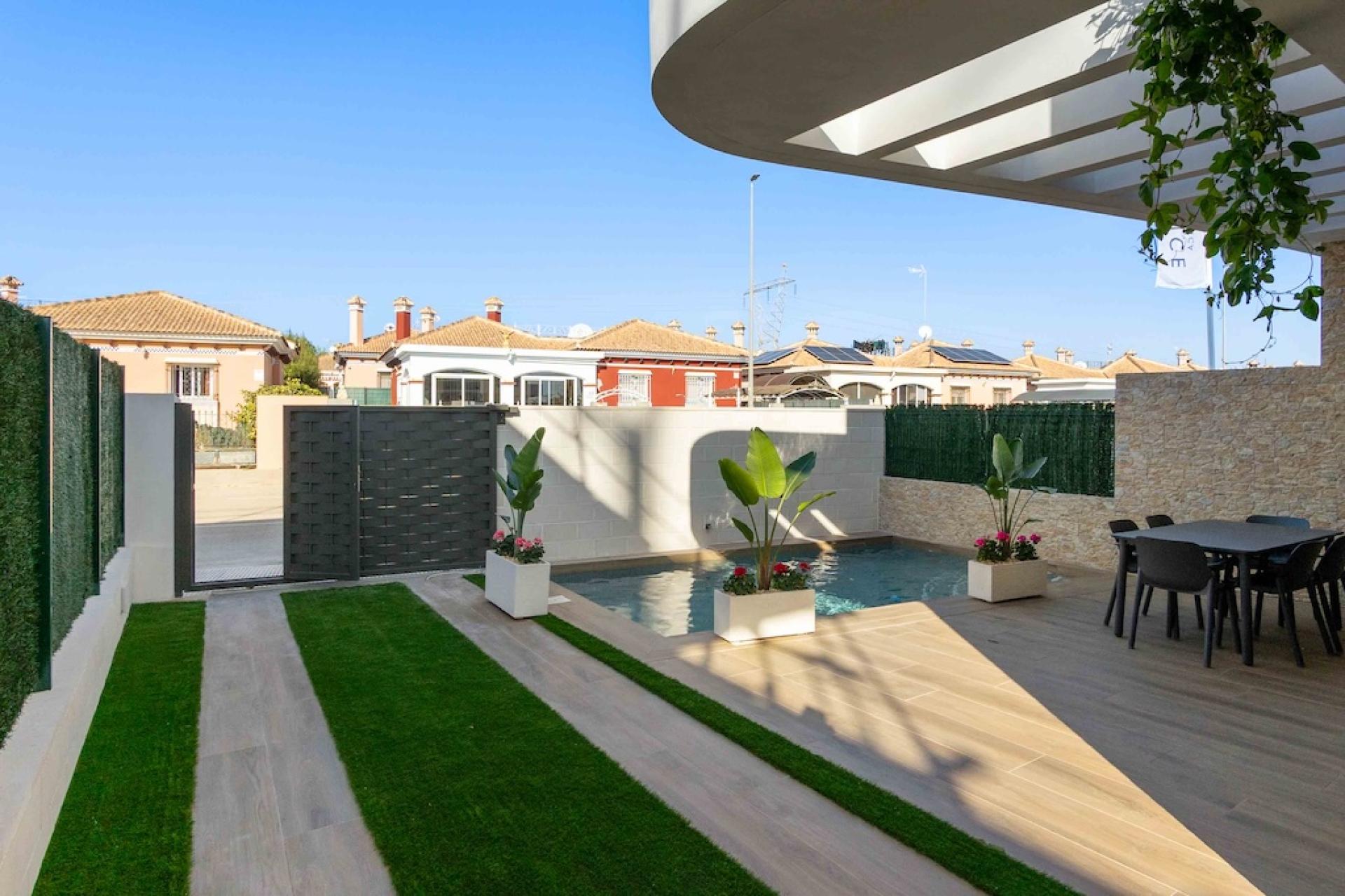 3 bedroom Terraced villa in Los Montesinos in Medvilla Spanje