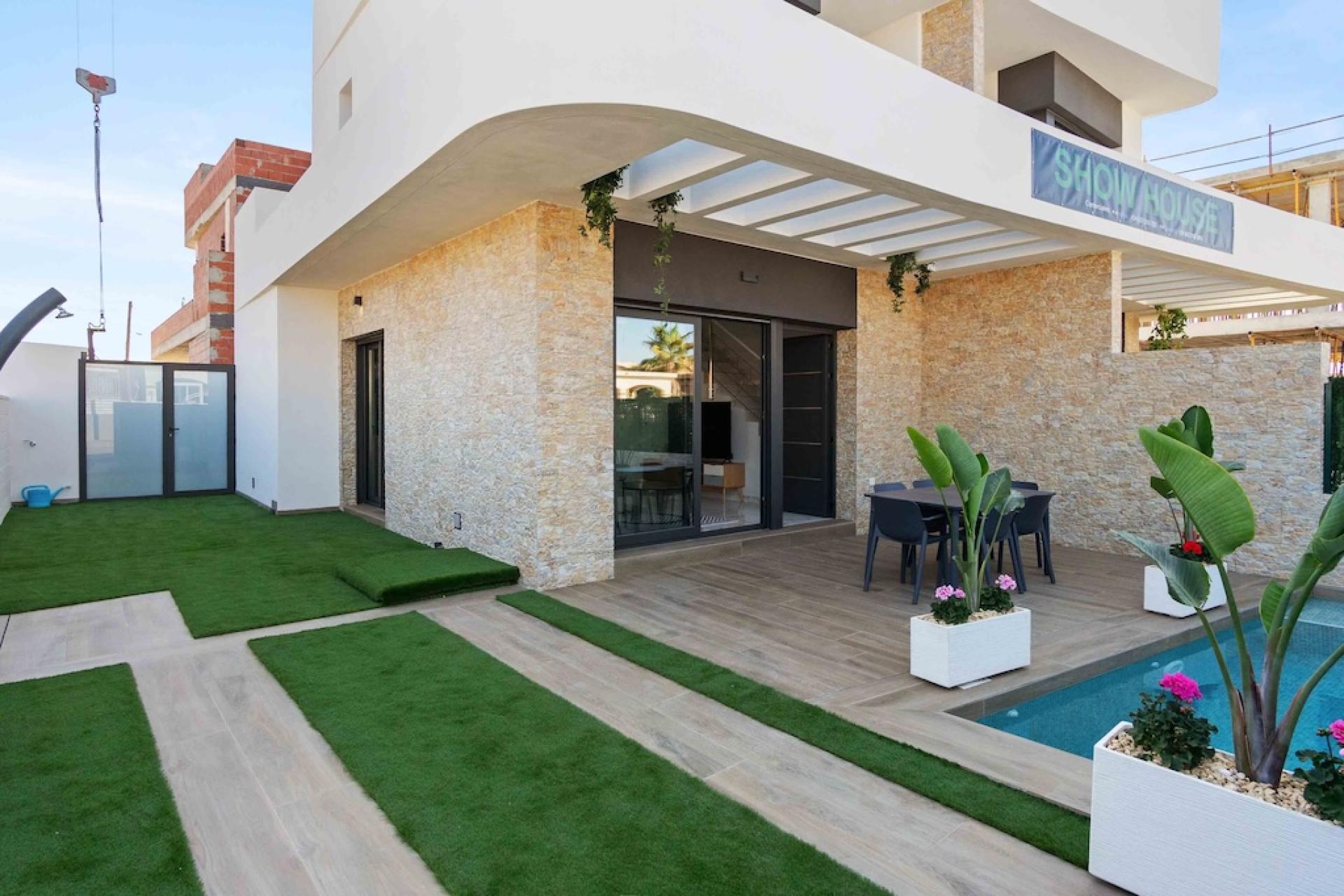 3 bedroom Terraced villa in Los Montesinos in Medvilla Spanje