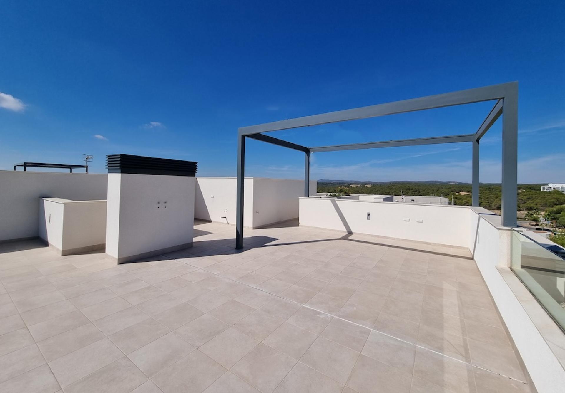 3 bedroom Apartments - solarium in Las Colinas Golf in Medvilla Spanje