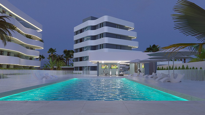 2 bedroom Apartment with garden in El Raso