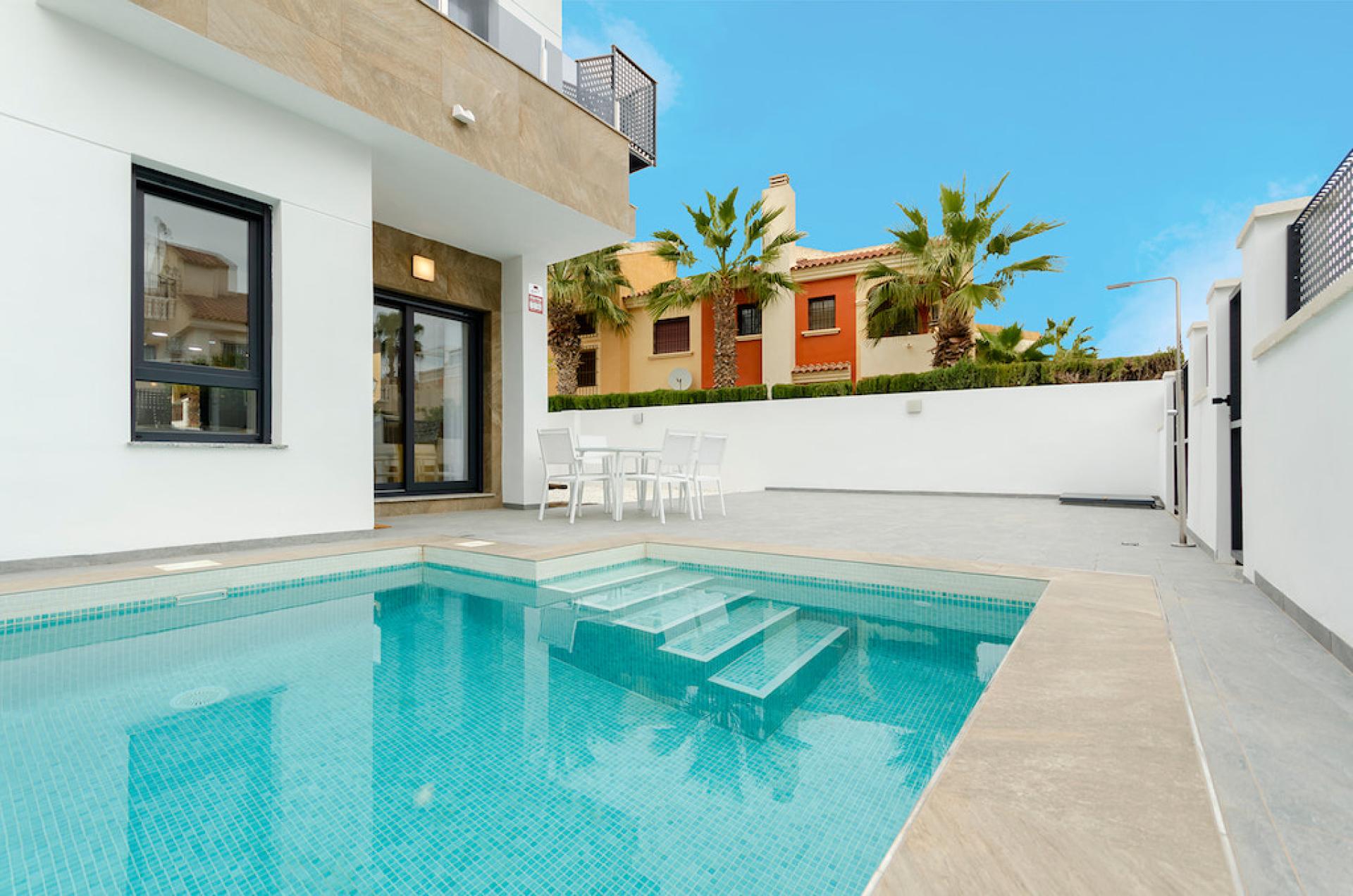 3 bedroom Villa in Torrevieja in Medvilla Spanje