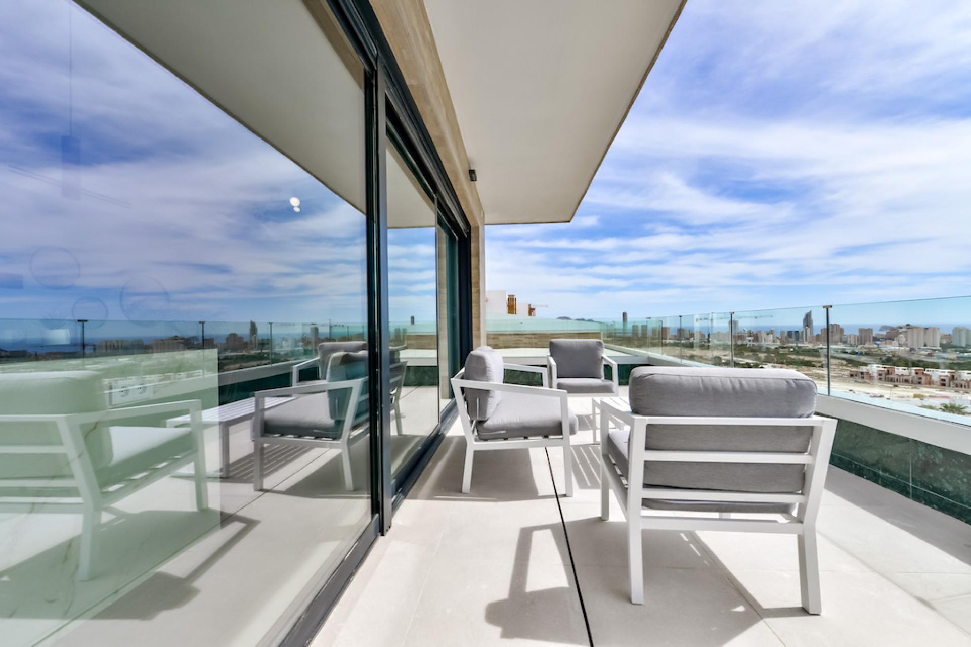 2 bedroom Apartments - solarium in Finestrat in Medvilla Spanje