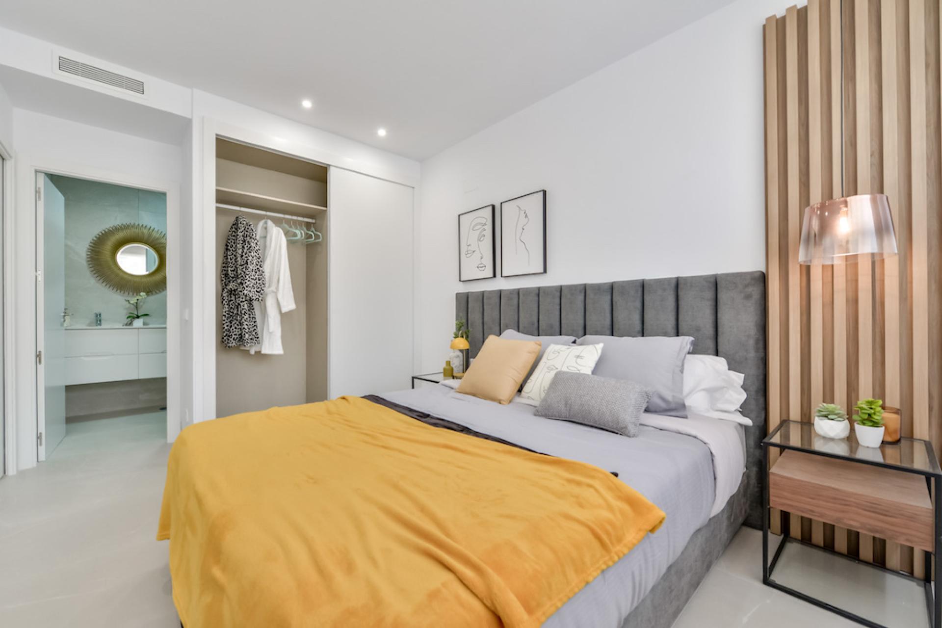 2 bedroom Apartments - solarium in Finestrat in Medvilla Spanje