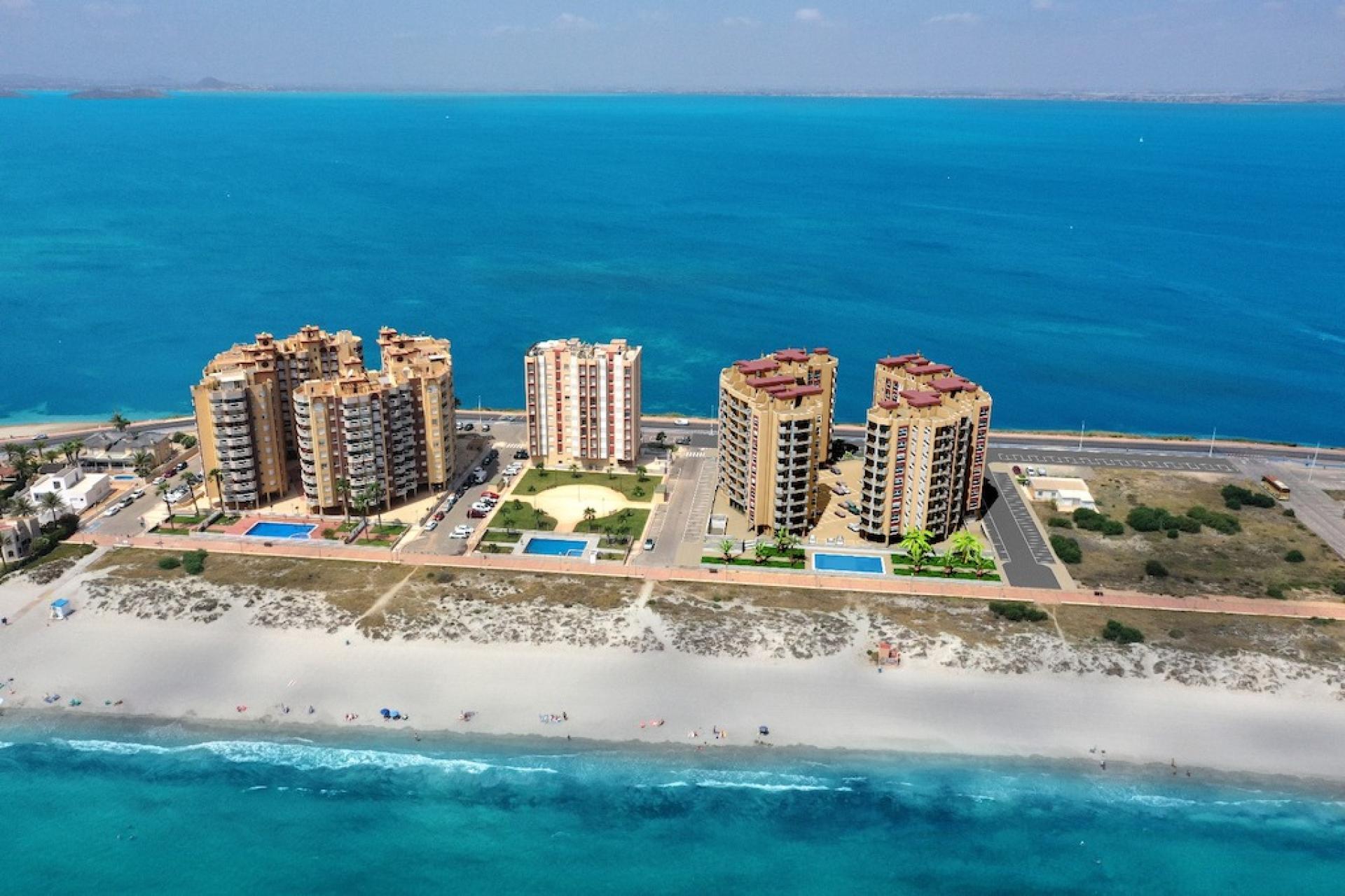 1 bedroom Apartment with terrace in La Manga Del Mar Menor in Medvilla Spanje