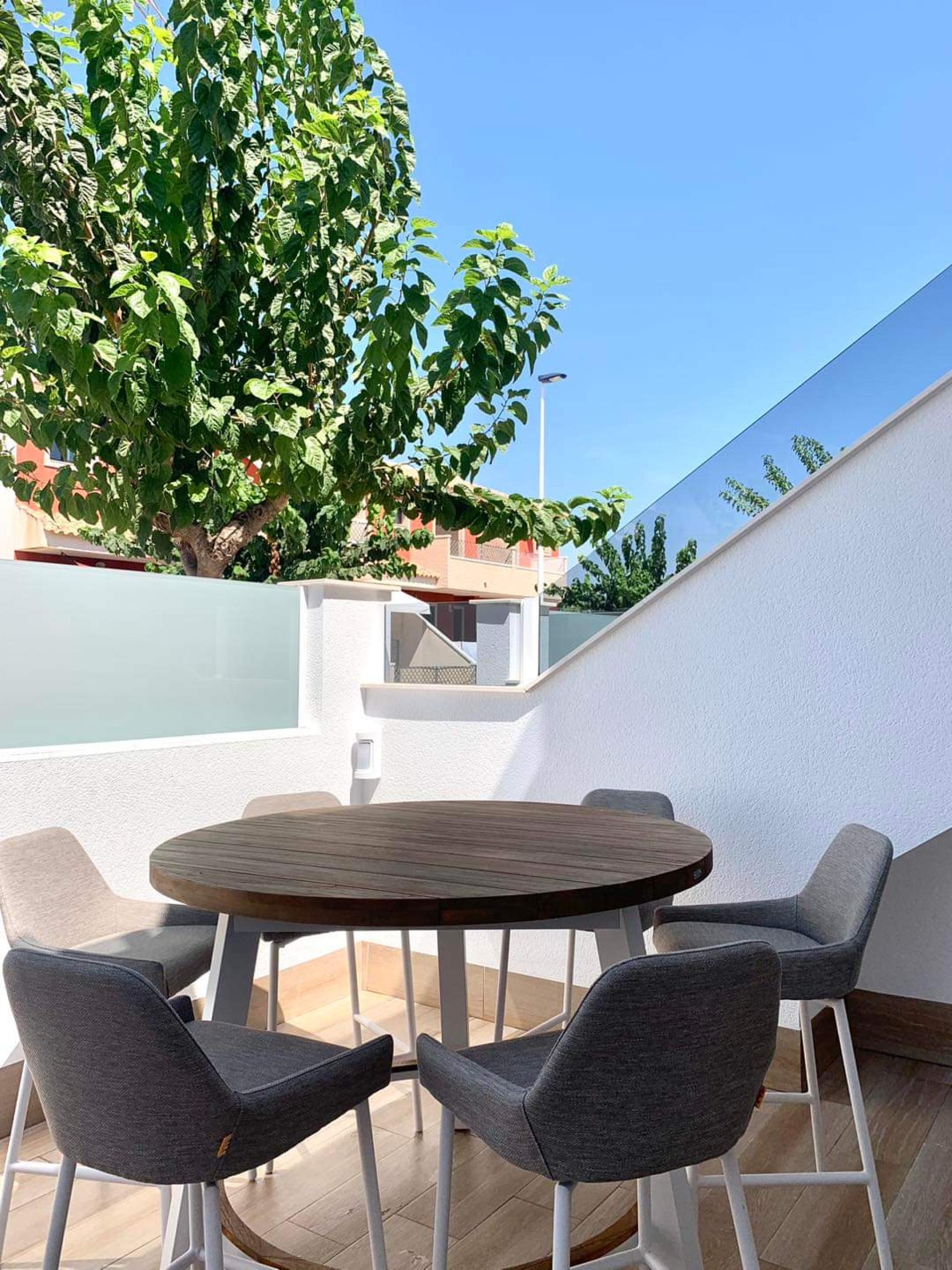 2 bedroom Apartment with terrace in Pilar de la Horadada in Medvilla Spanje