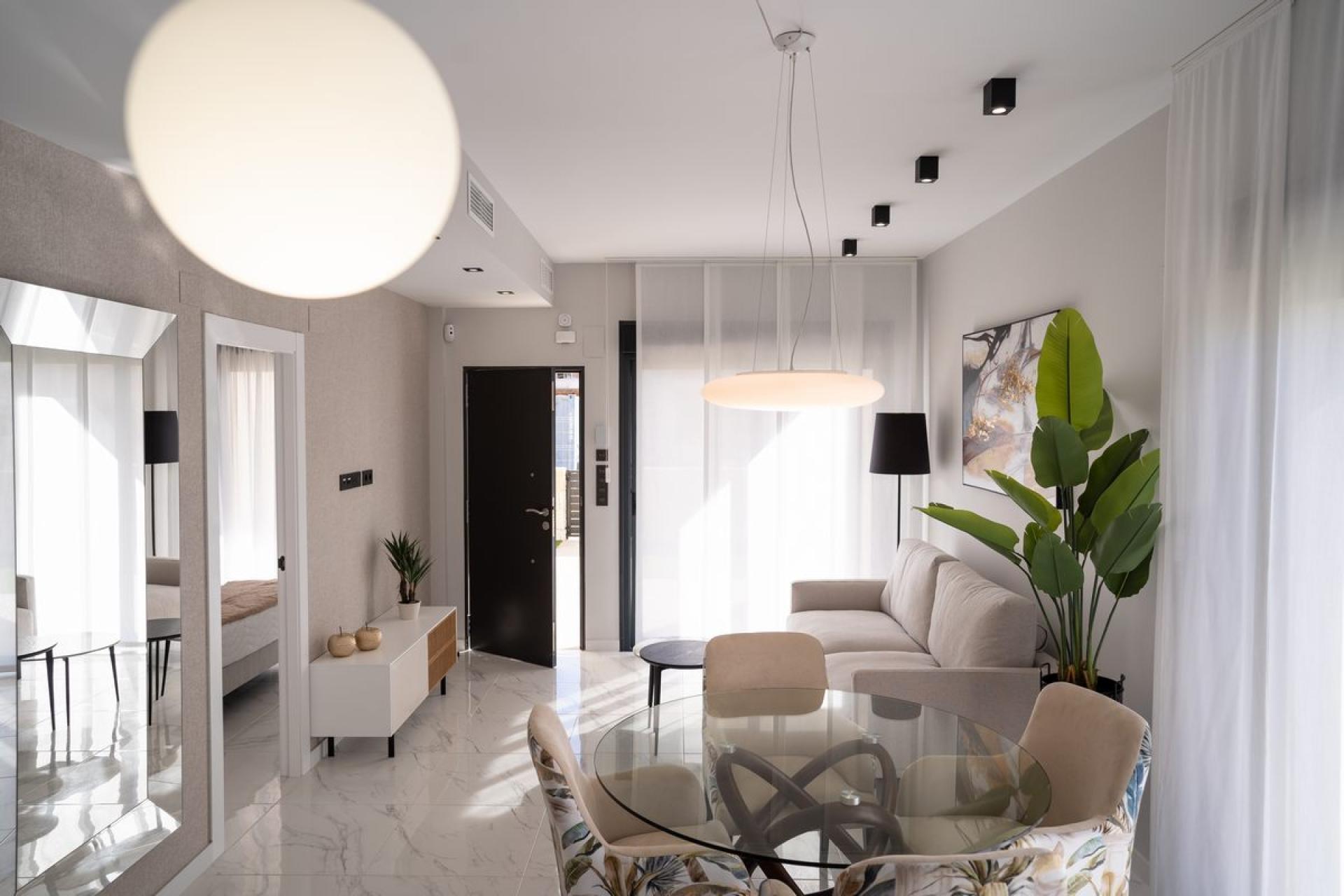 2 bedroom Apartments - solarium in Punta Prima - Orihuela Costa in Medvilla Spanje