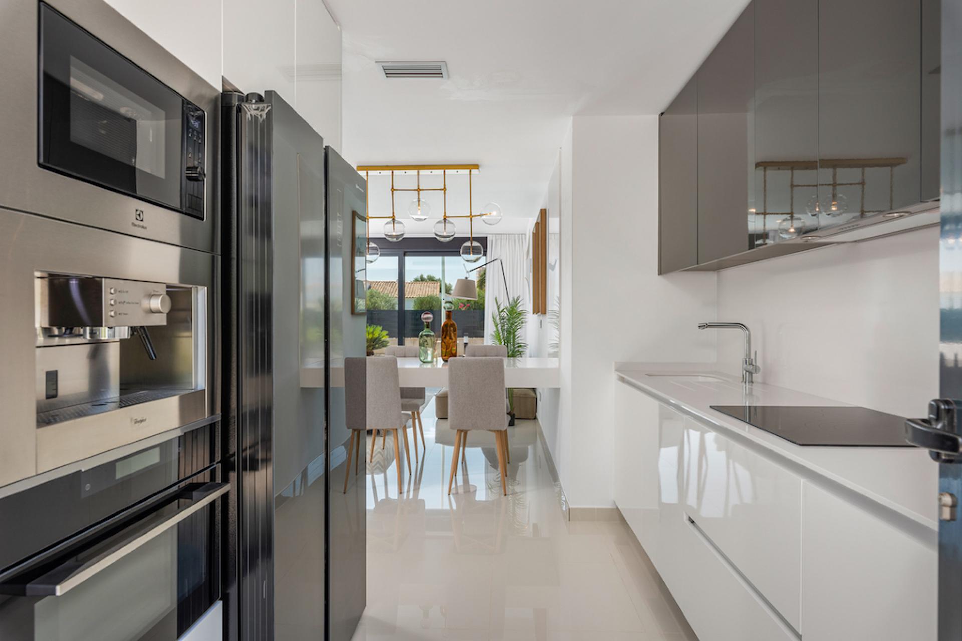 4 bedroom Villa in La Manga Del Mar Menor in Medvilla Spanje