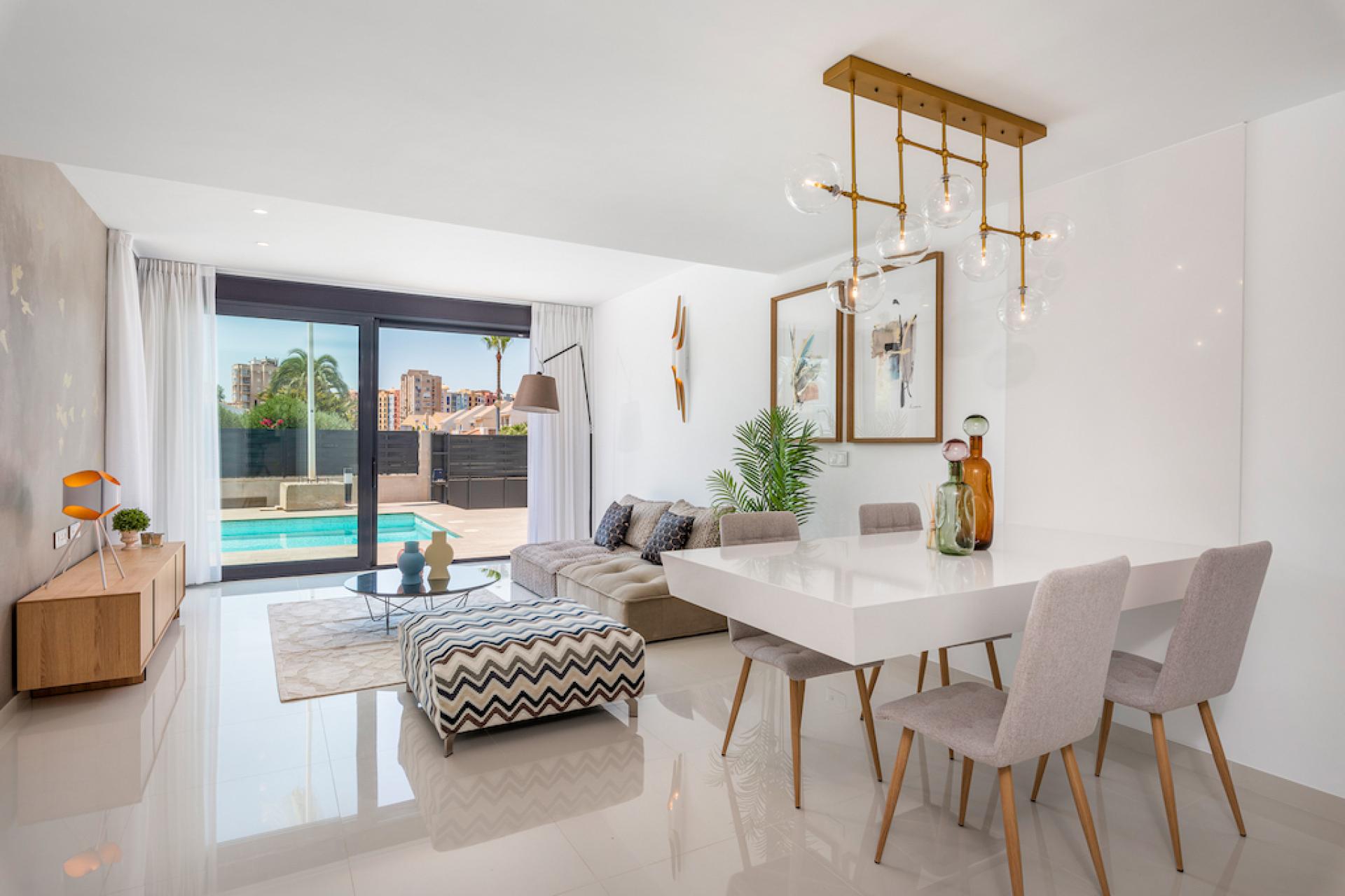 4 bedroom Villa in La Manga Del Mar Menor in Medvilla Spanje
