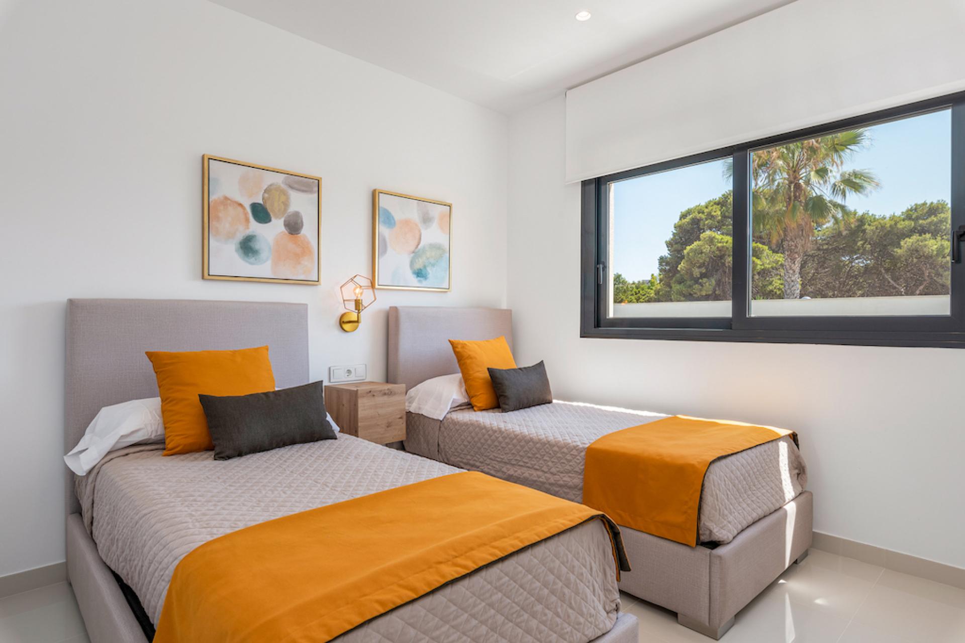 4 bedroom Villa in La Manga Del Mar Menor in Medvilla Spanje