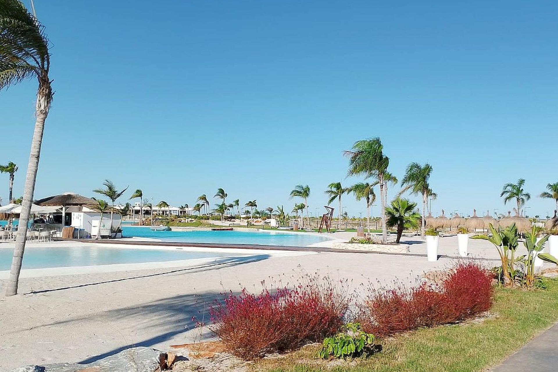2 bedroom Apartment with garden in Santa Rosalía Resort in Medvilla Spanje