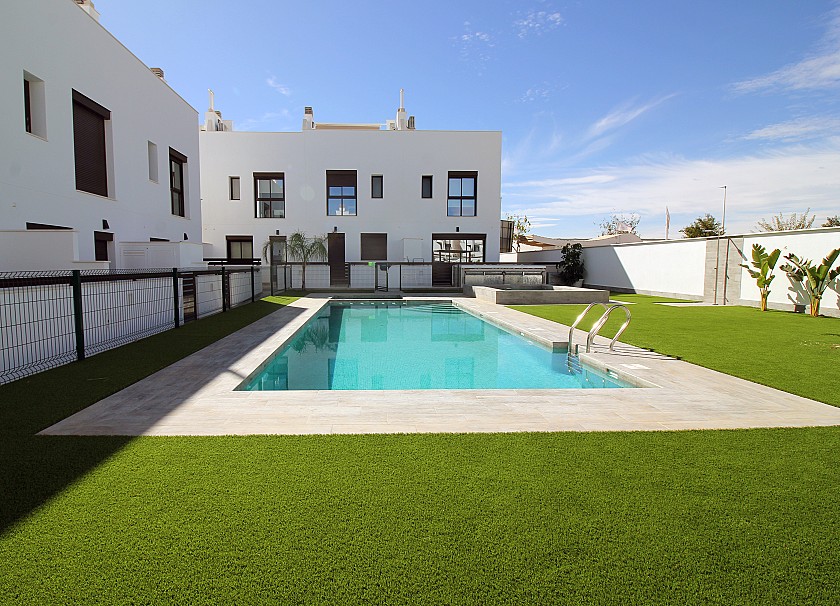 4 bedroom Terraced villa in Pilar de la Horadada in Medvilla Spanje
