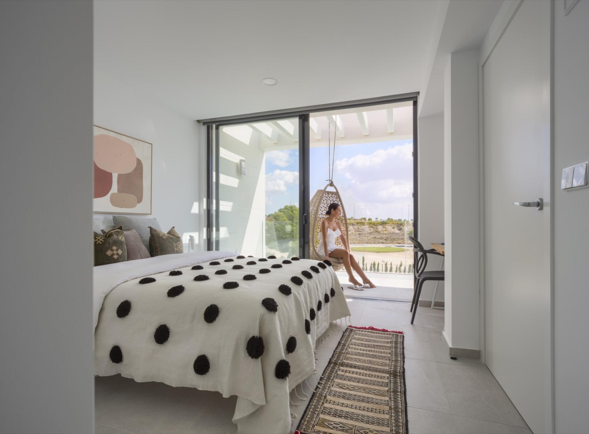 3 bedroom Villa in Altaona Village in Medvilla Spanje
