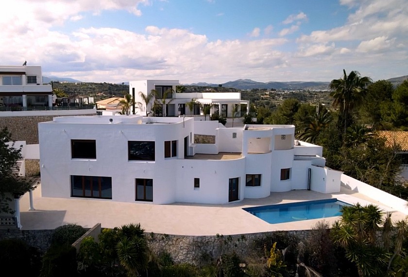 5 bedroom Villa in Teulada- Moraira in Medvilla Spanje