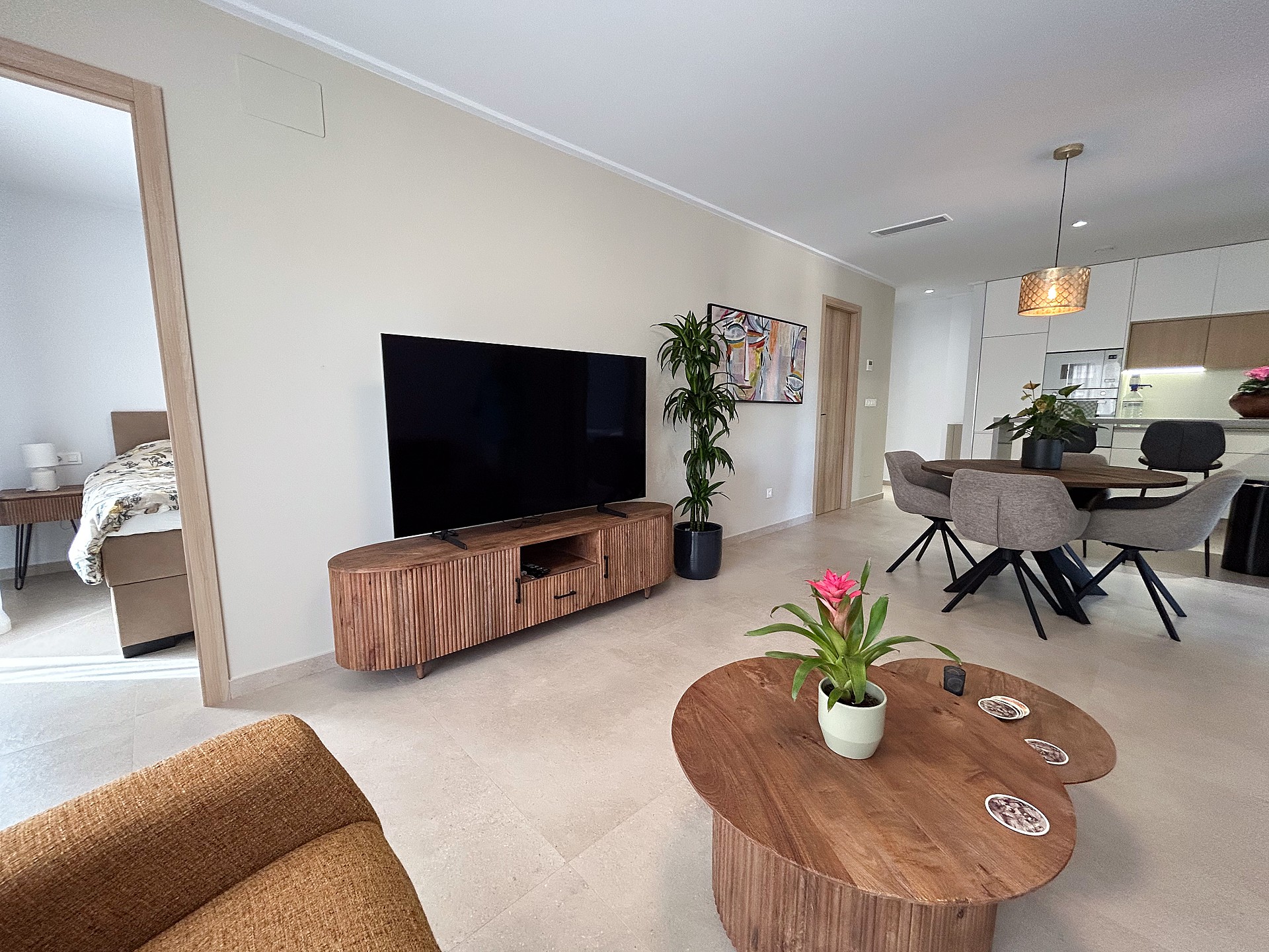 3 bedroom Apartment with terrace in El Raso in Medvilla Spanje