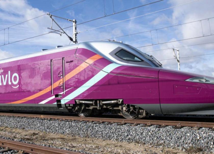 Low cost high speed train between Murcia and Madrid in Medvilla Spanje