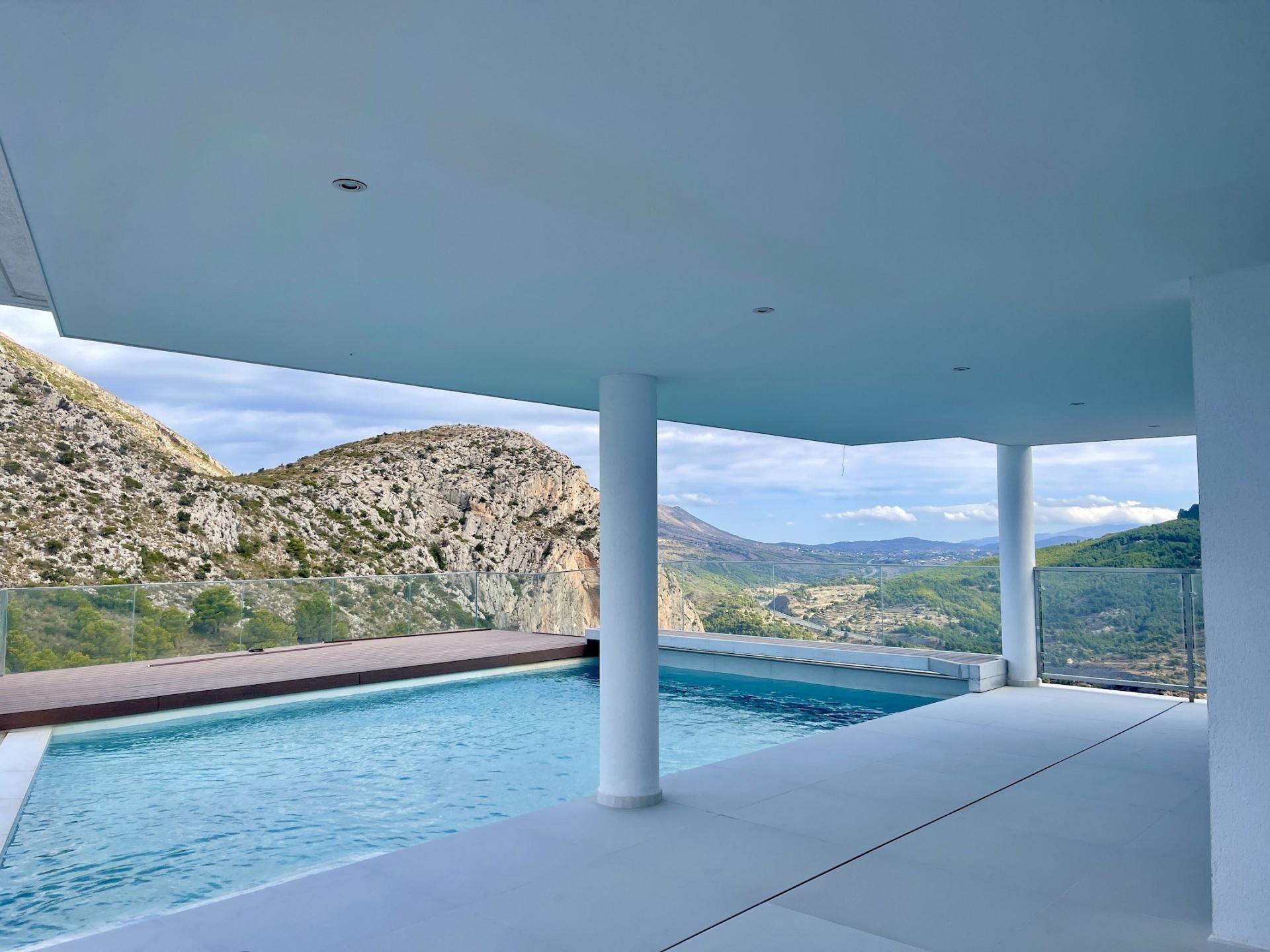4 bedroom Villa in Altea - New build in Medvilla Spanje