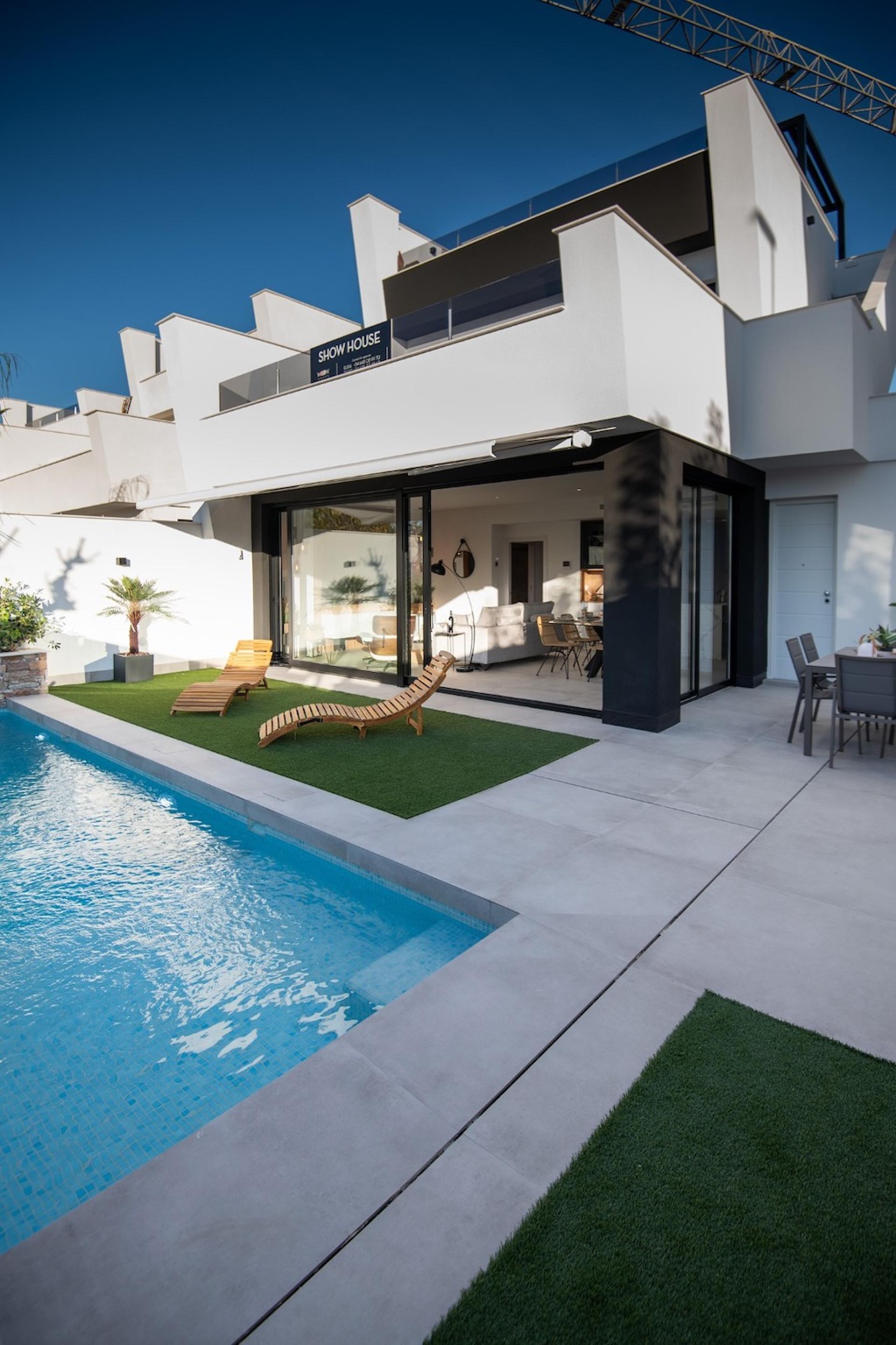 3 bedroom Villa in Santiago de la Ribera - New build in Medvilla Spanje