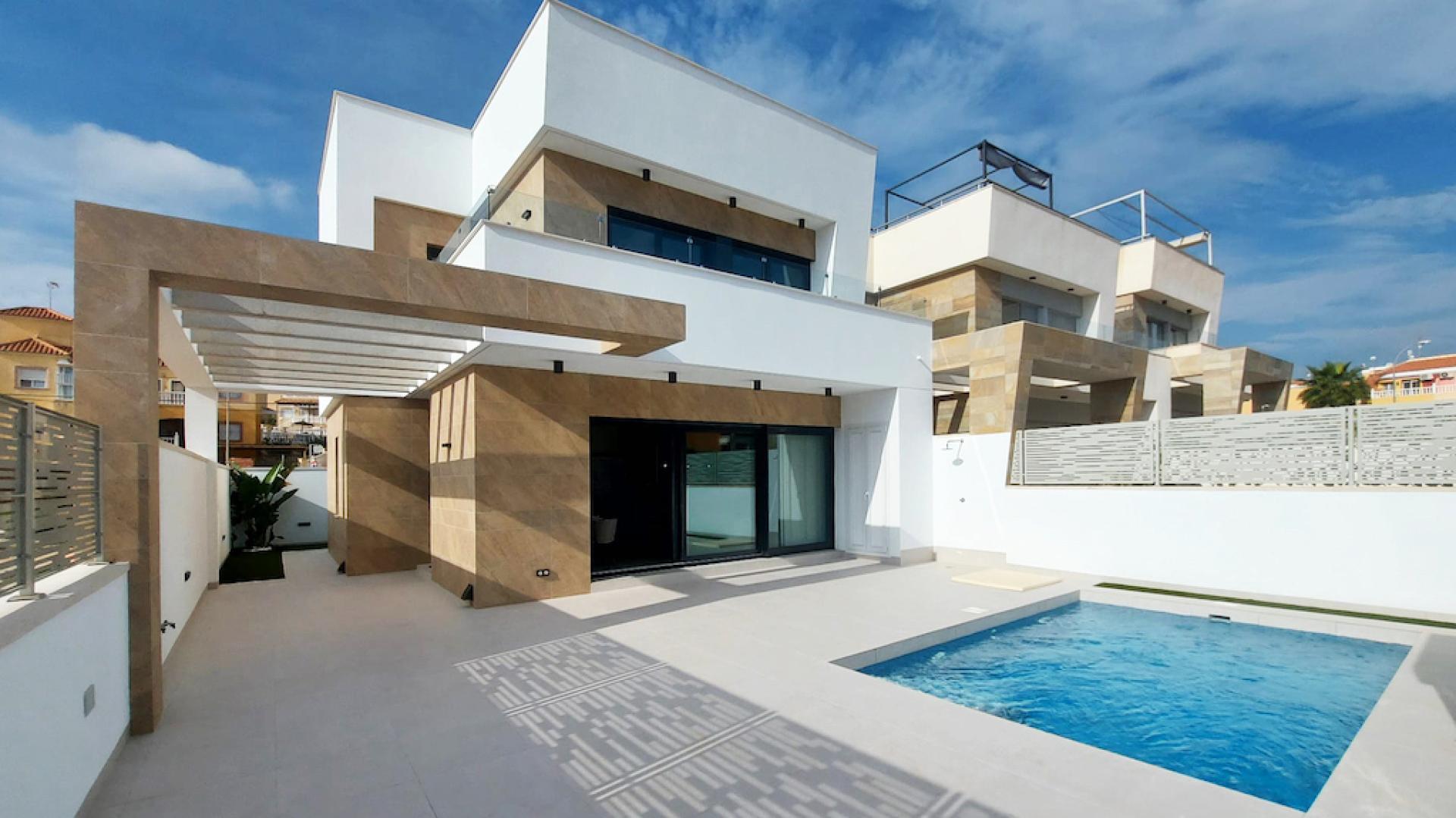 3 bedroom Villa in San Miguel de Salinas - New build in Medvilla Spanje