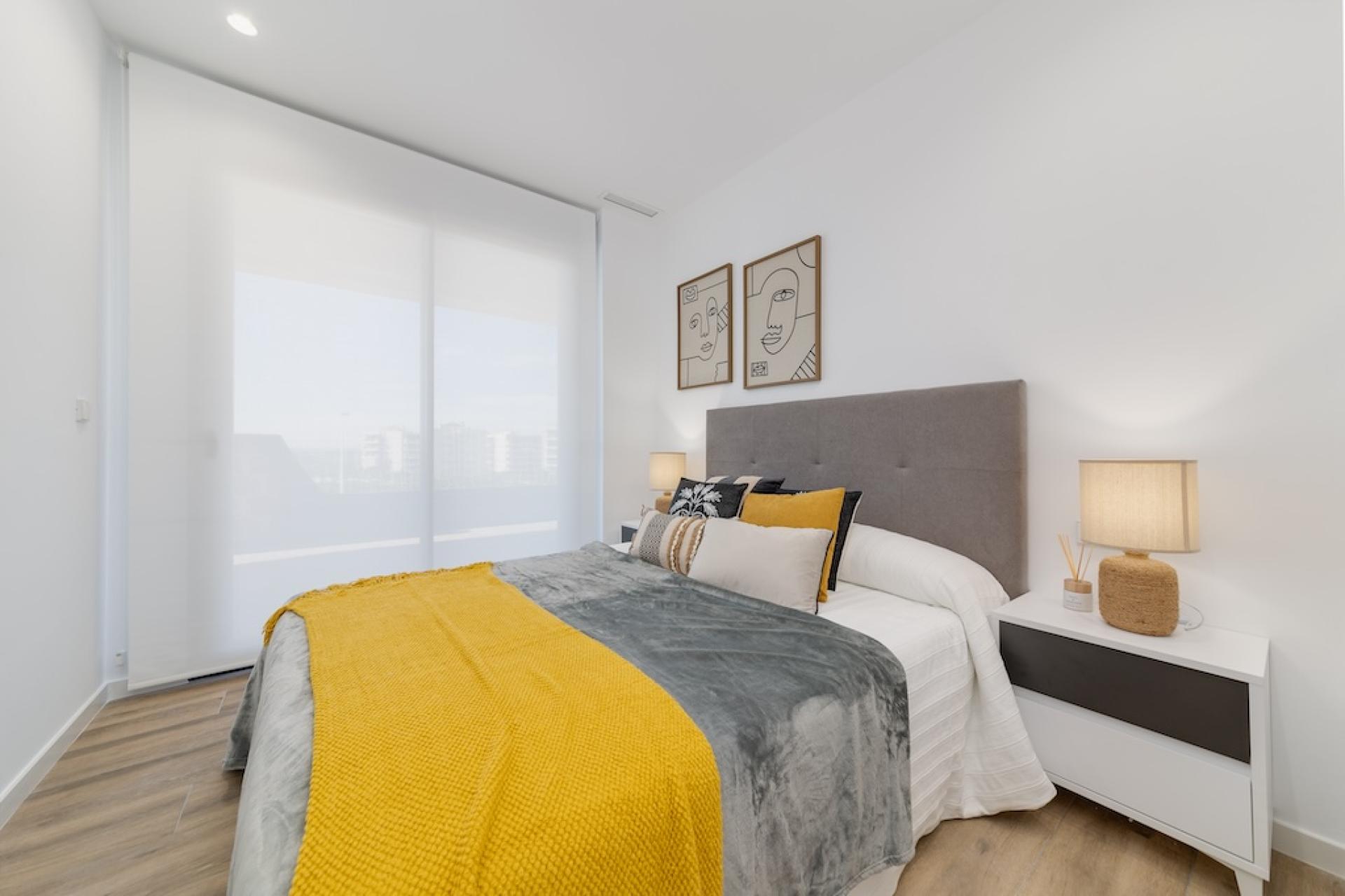 2 bedroom Apartments - solarium in Los Arenales del Sol - New build in Medvilla Spanje