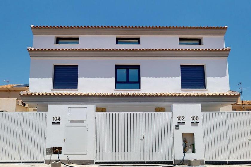 3 Bedroom Townhouses in San Pedro Del Pinatar - New Construction in Medvilla Spanje