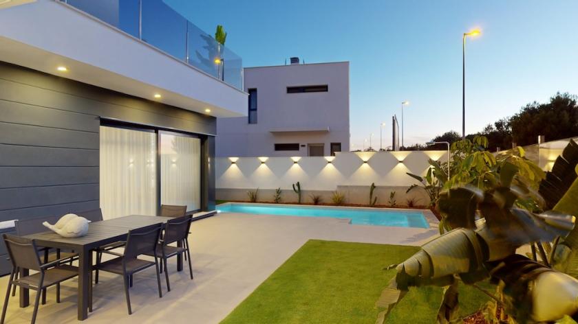 Modern villas with golf view near Murcia in Medvilla Spanje