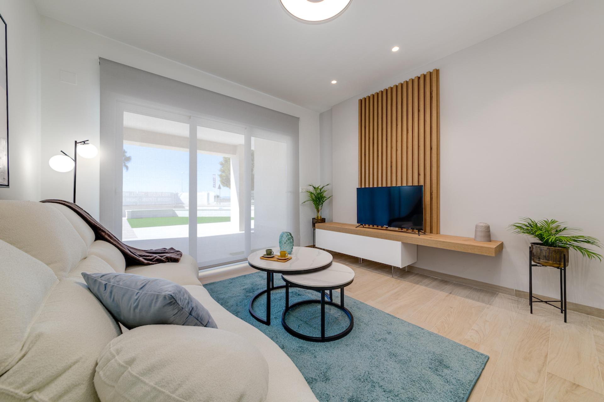 3 bedroom Apartment with garden in El Raso - New build in Medvilla Spanje