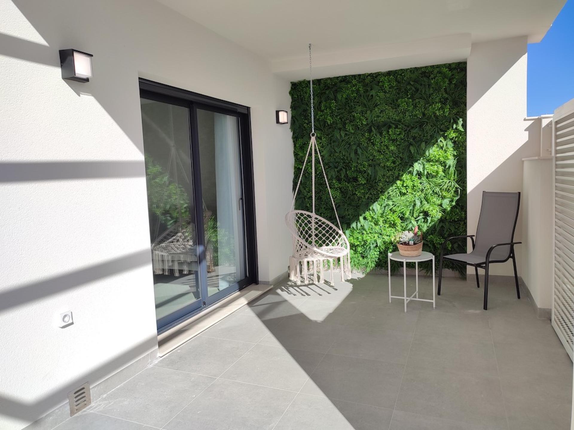 2 bedroom Apartments - solarium in Pilar de la Horadada - New build in Medvilla Spanje